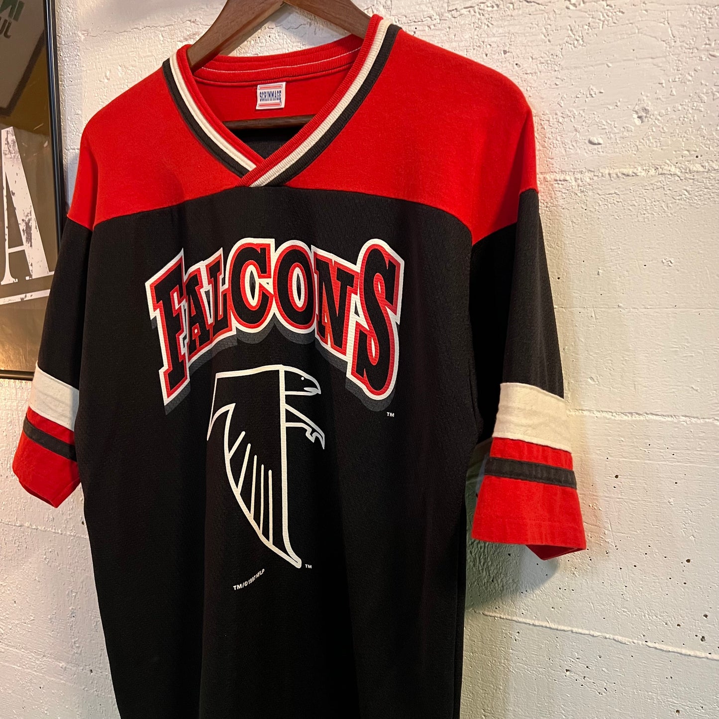 Vintage 90's Atlanta Falcons NFL Scrimmage Jersey Shirt - Size Large - Single Stitch - Black/Red/White