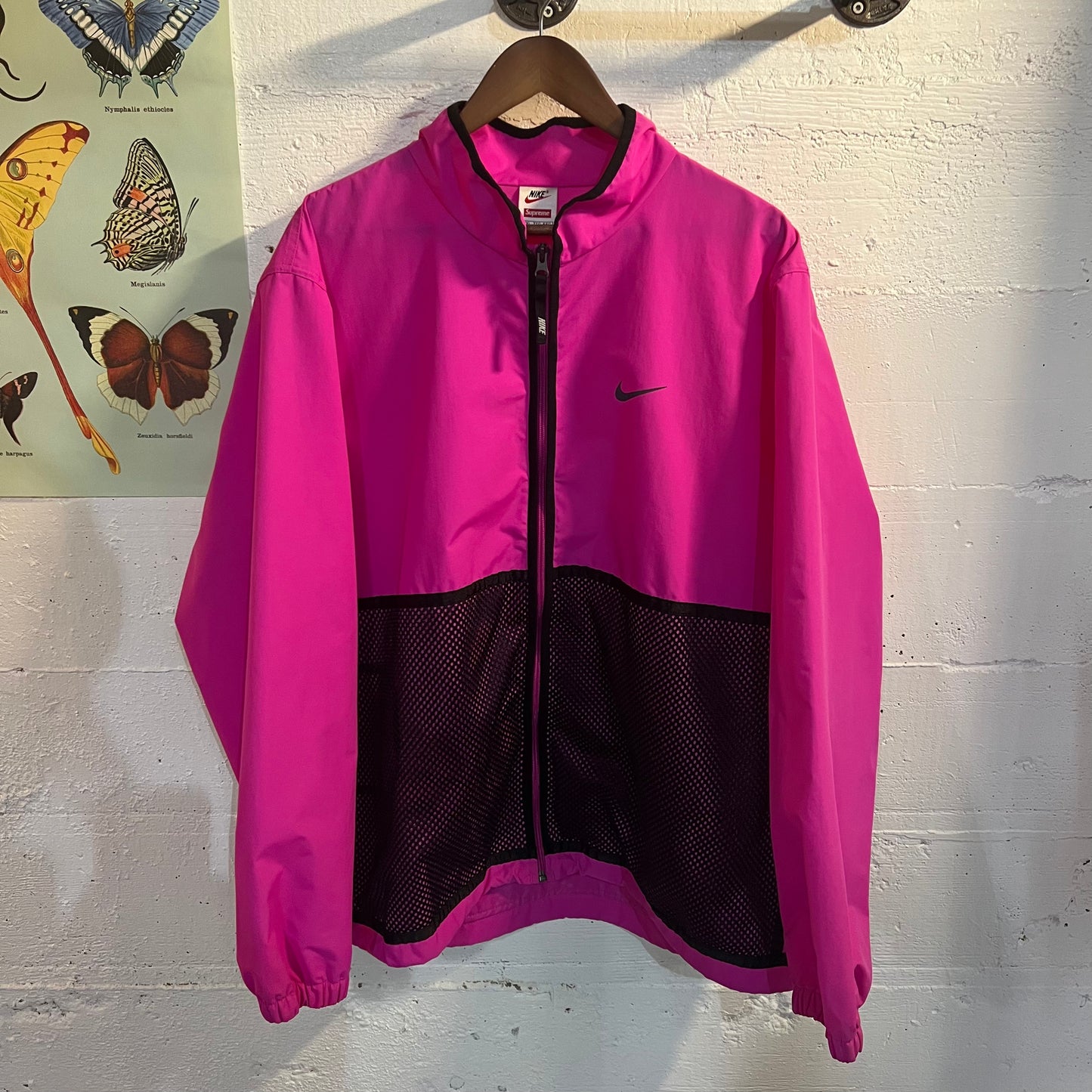 *Pre-Owned* Supreme X Nike Trail Running Jacket - Size XXL - Pink - VNDS - FW17