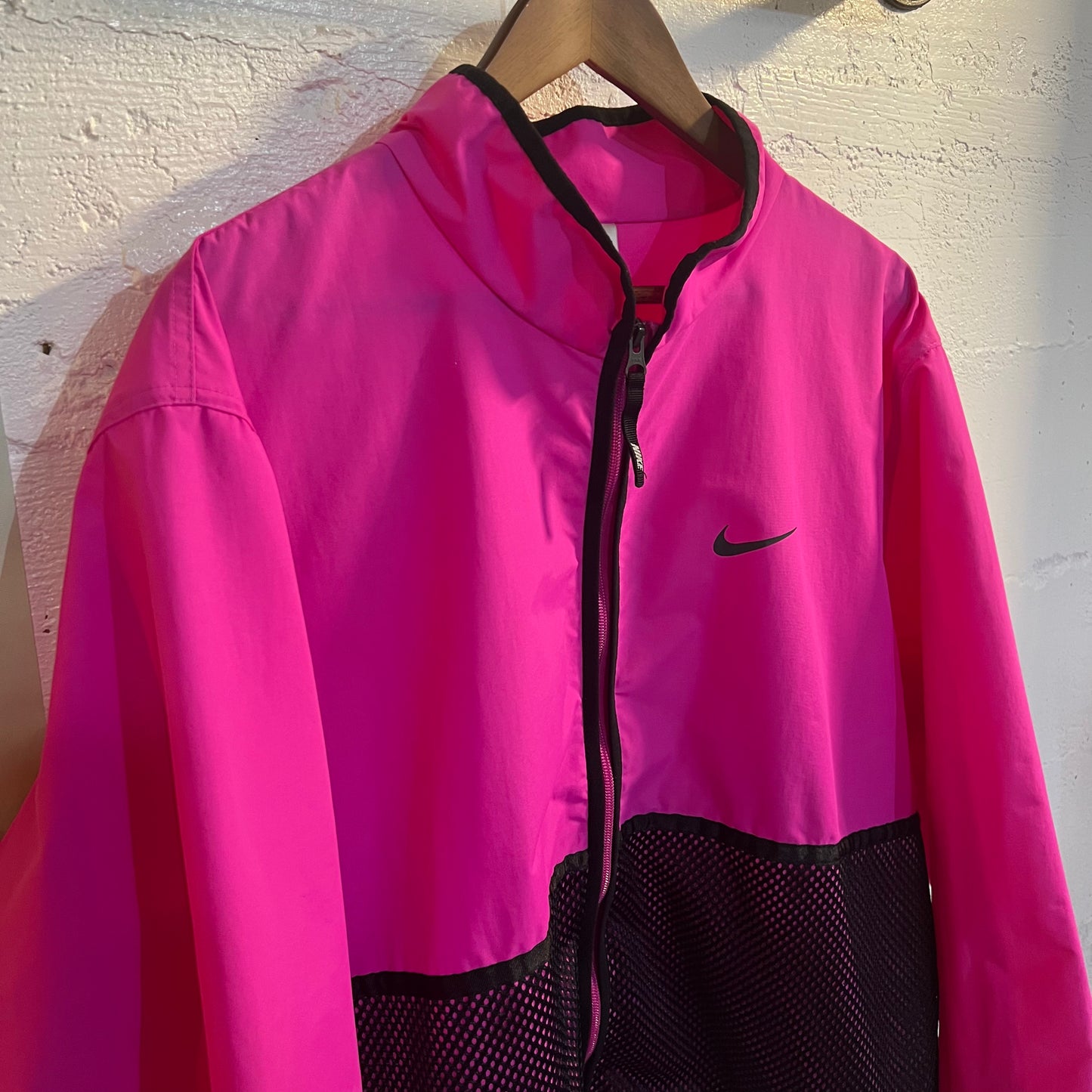 *Pre-Owned* Supreme X Nike Trail Running Jacket - Size XXL - Pink - VNDS - FW17