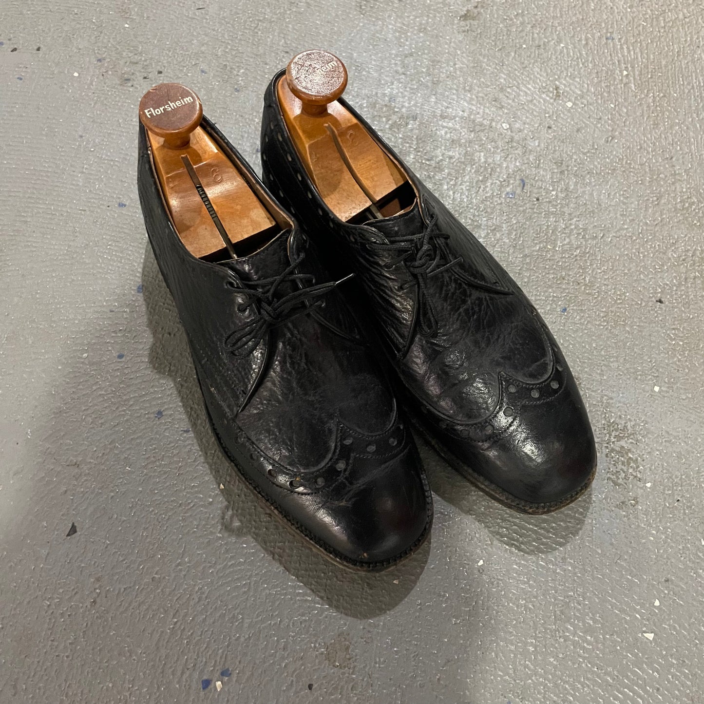 Vintage Allen Edmonds Nassau Ostendo Black Sharkskin Oxford Wingtip Shoe Made In USA Sz 9.5