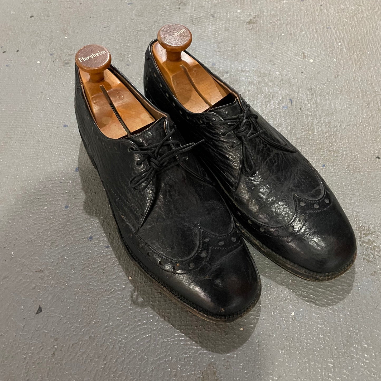 Vintage Allen Edmonds Nassau Ostendo Black Sharkskin Oxford Wingtip Shoe Made In USA Sz 9.5