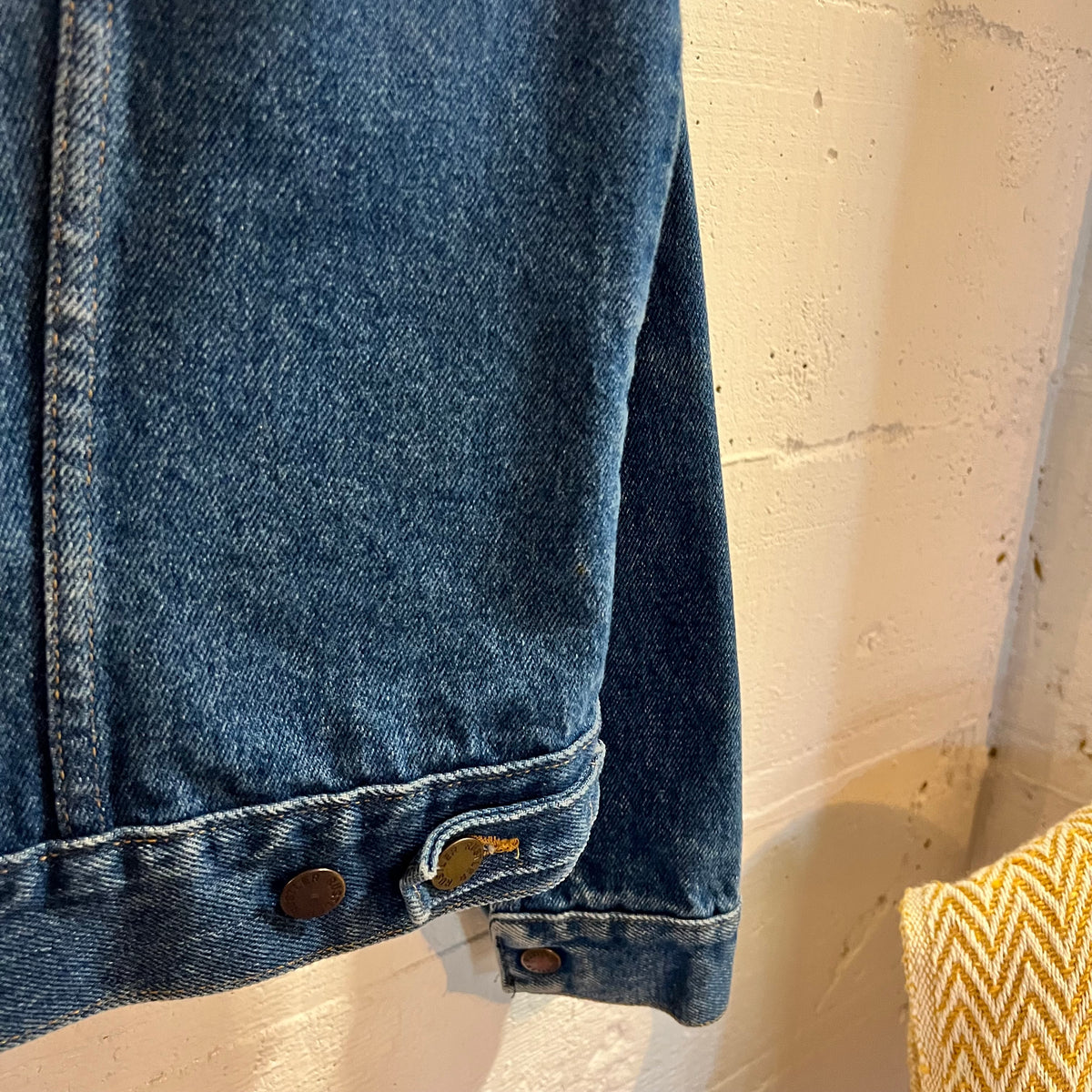 Vintage 1980's Rustler Blue Bell Denim Trucker Jacket - Size Medium - Made In USA - 100% Cotton