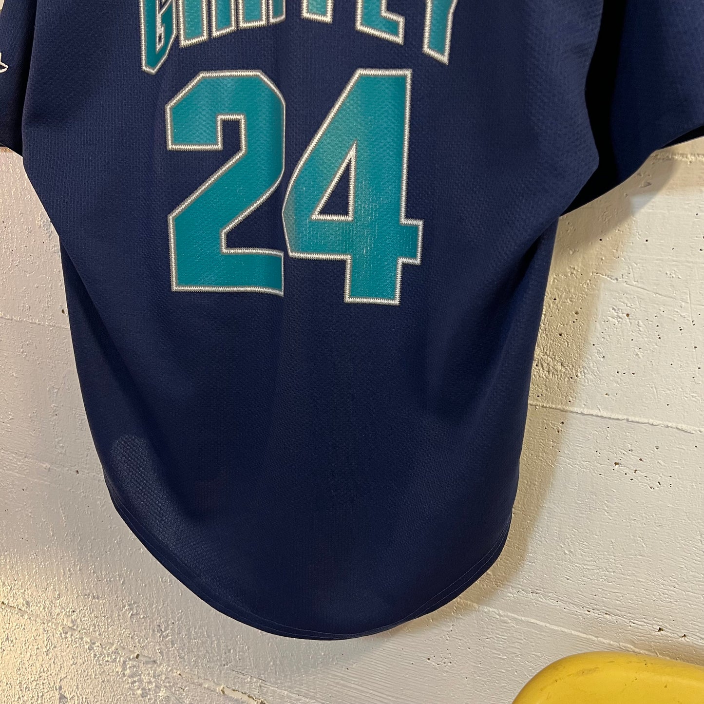 Vintage 90’s Starter Seattle Mariners ‘Griffey #24’ Mesh Baseball Jersey - Size Medium - Navy/Turquoise/White
