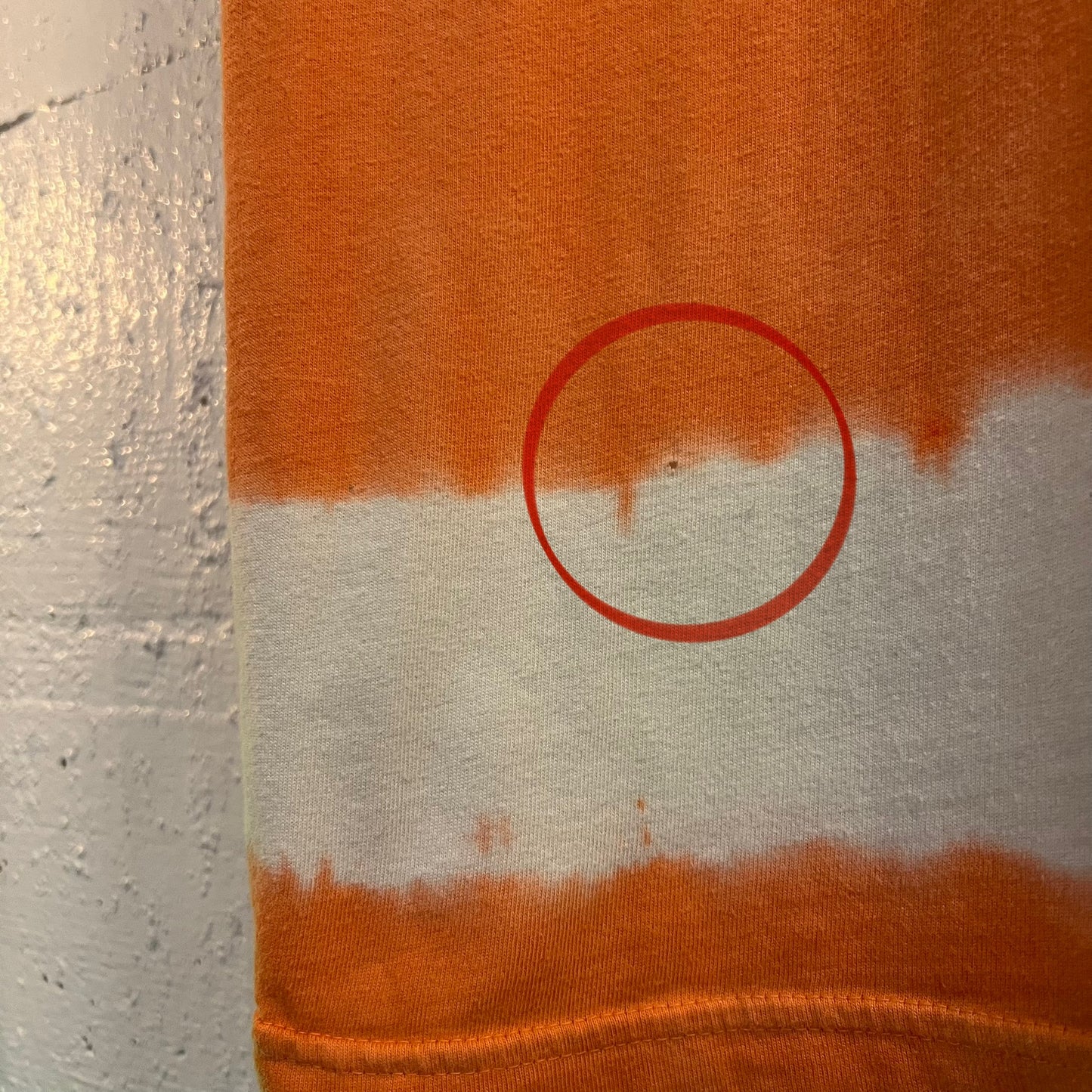 *Pre-Owned* Stüssy Bleach Dyed Embroidered Logo T-Shirt - Size Medium - Coral/White