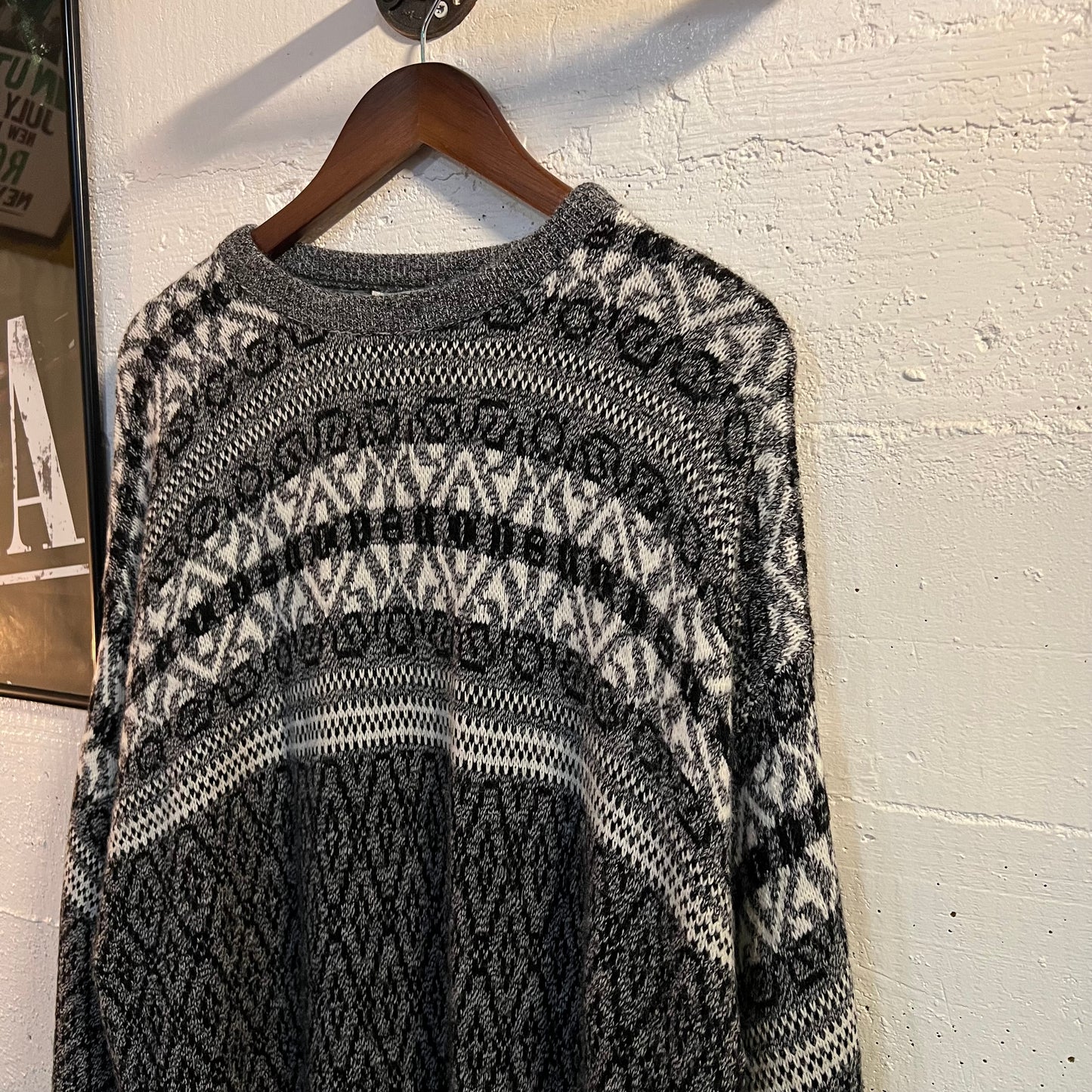 Vintage 80’s Jantzen Norwegian Knitted Sweater - Size XL - Made In USA - Grey/Black/White