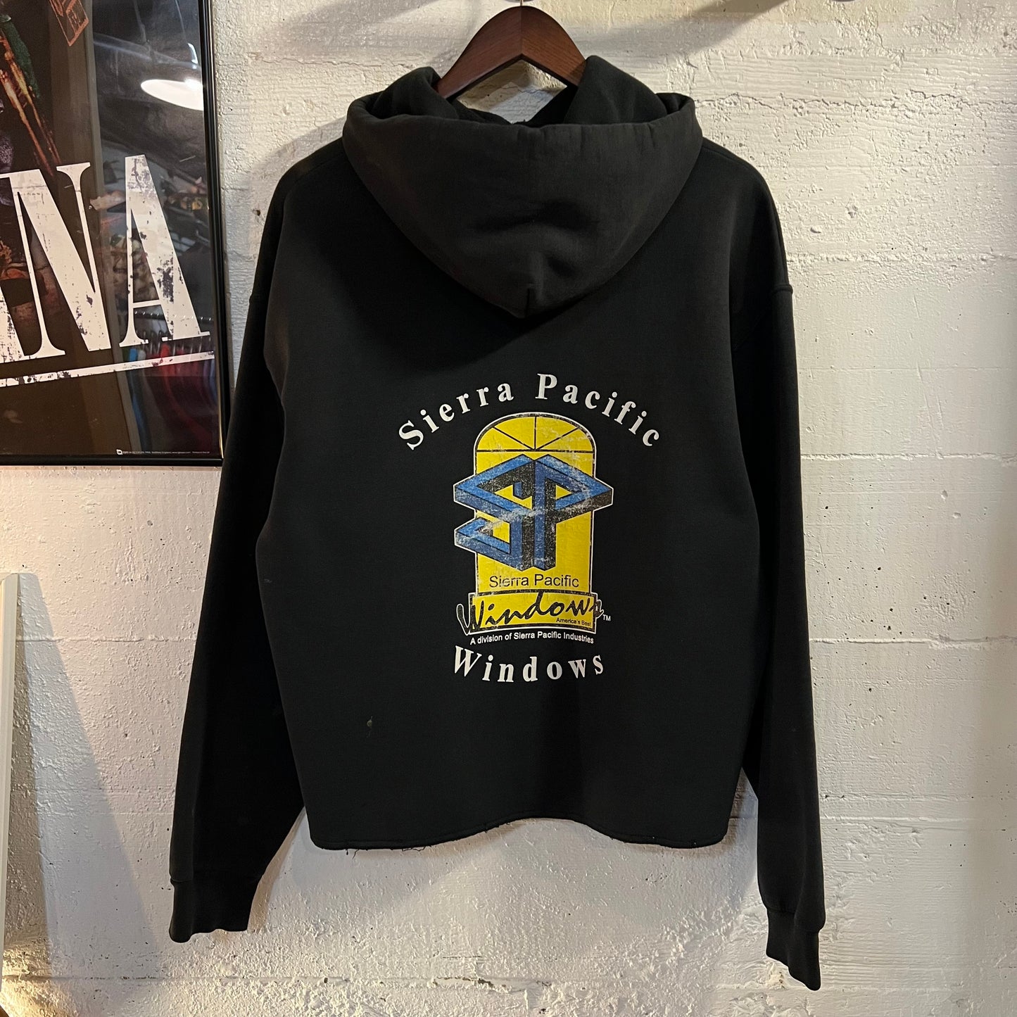 Vintage Distressed Sierra Pacific Windows Cropped Hoodie Sweatshirt - Size Large - Faded Black