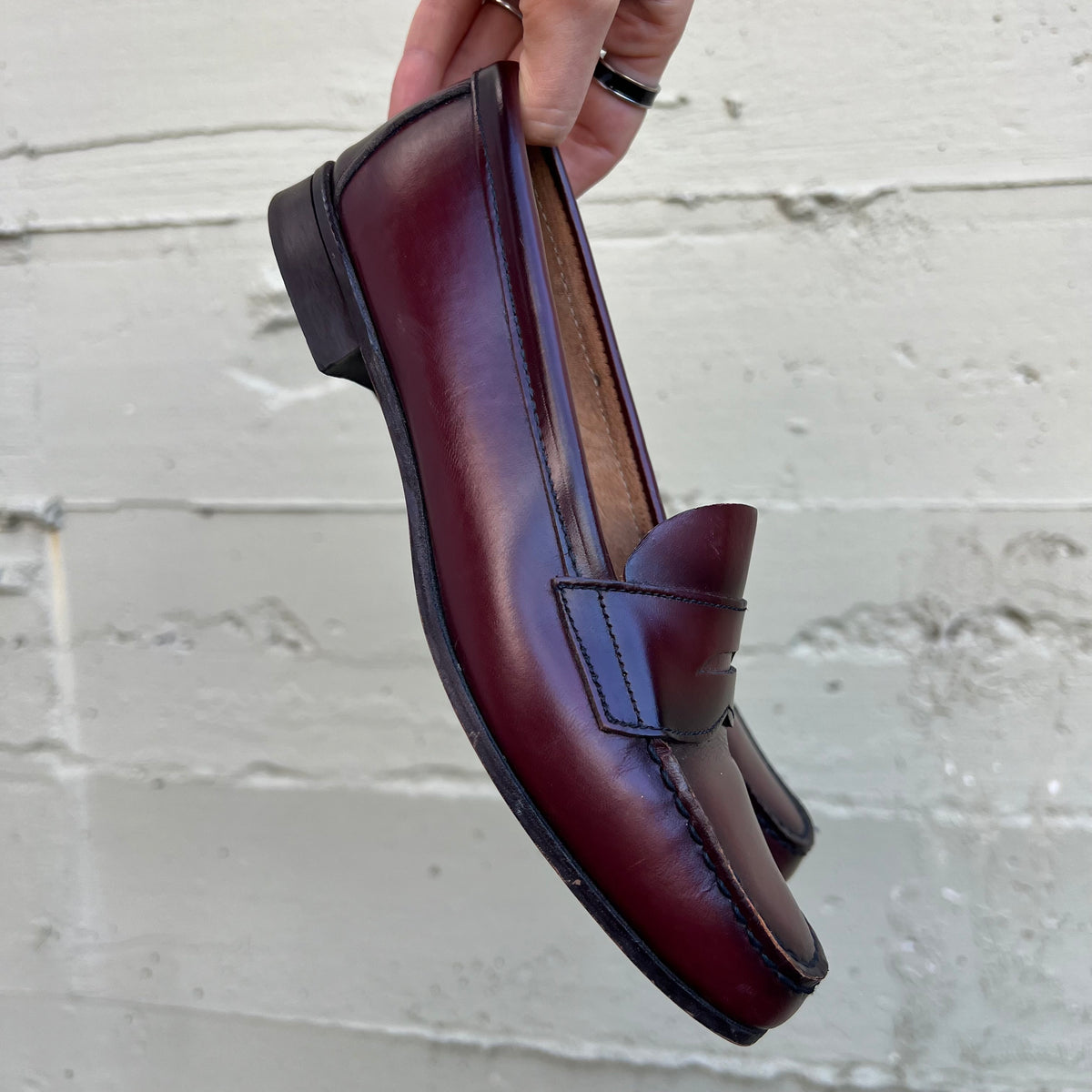 True Vintage 1960's Sears Merri-Mocs Oxblood Leather Loafers - Size 5.5B (Standard) - Made In USA - Style 16400