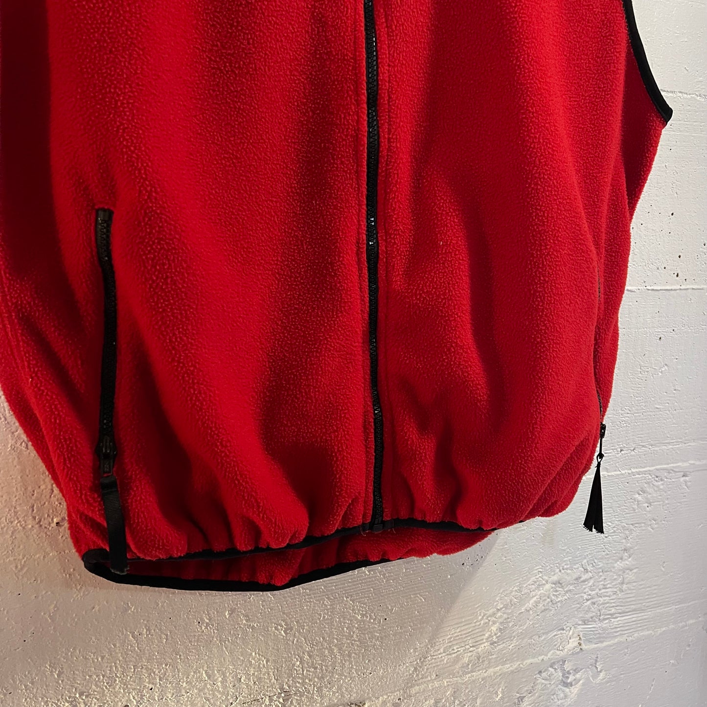 Vintage 90’s Embroidered REI Full Zip Fleece Vest - Size XL - Made In USA - Red/Black