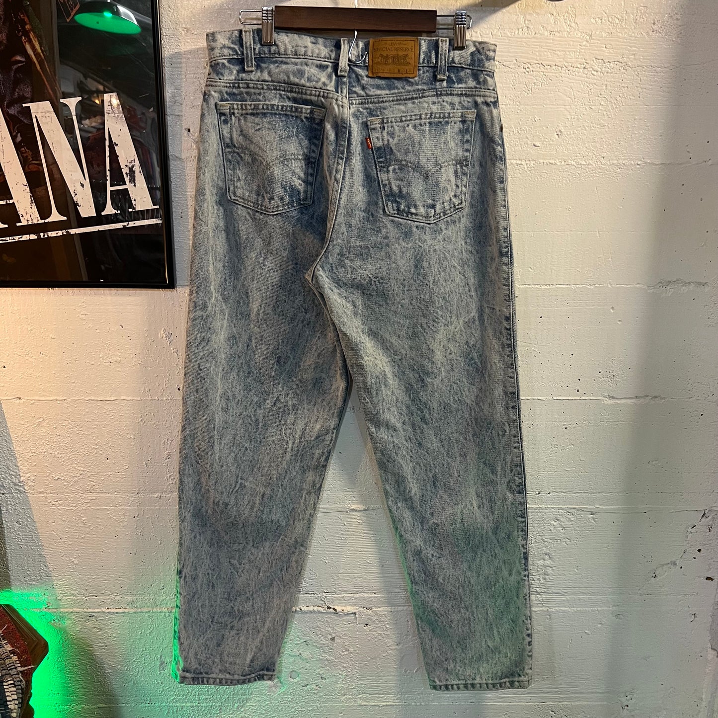 Vintage 90's Levi's Special Reserve 550 Acid Wash Denim Jean - Size 32" x 29" - Made In USA