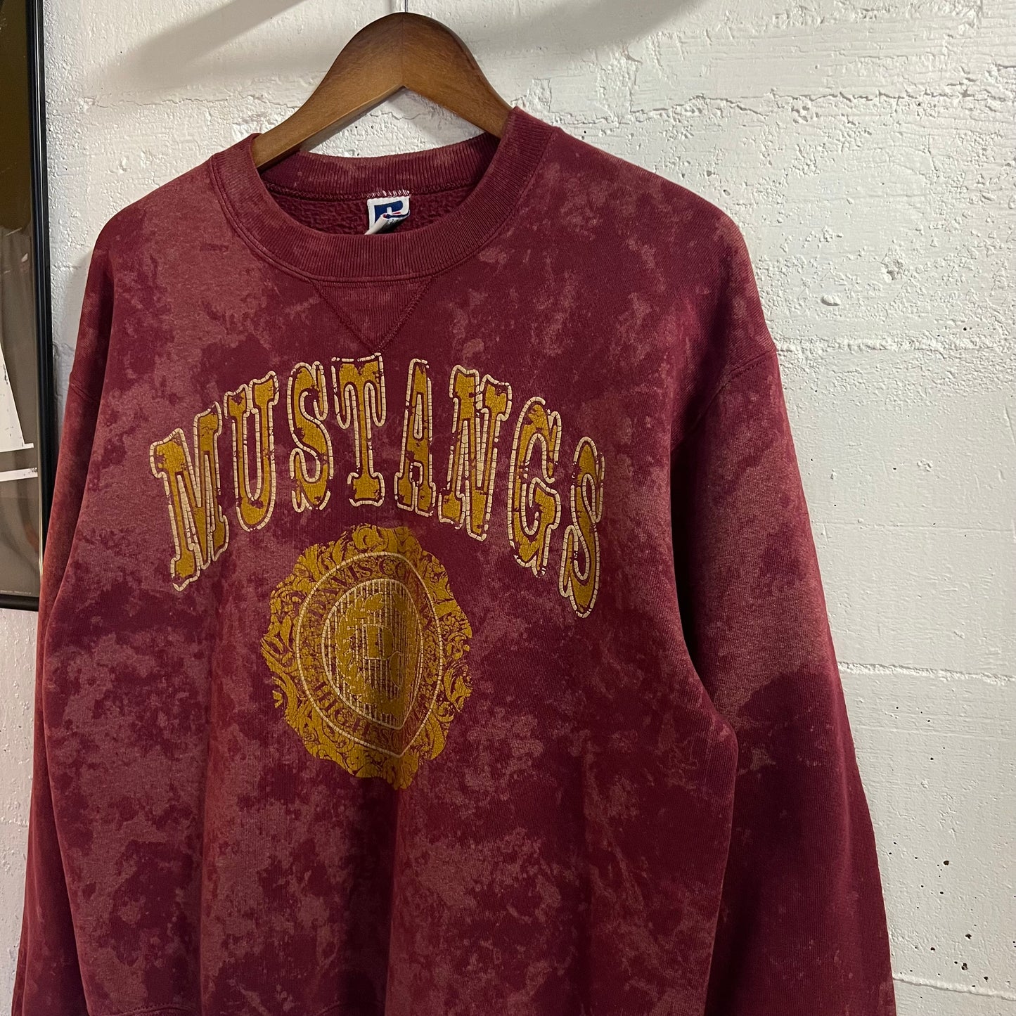 Vintage 90’s Davis County High School Mustangs Acid Washed Puff Print Crewneck Sweatshirt - Size Large - Made In USA - Maroon/Yellow