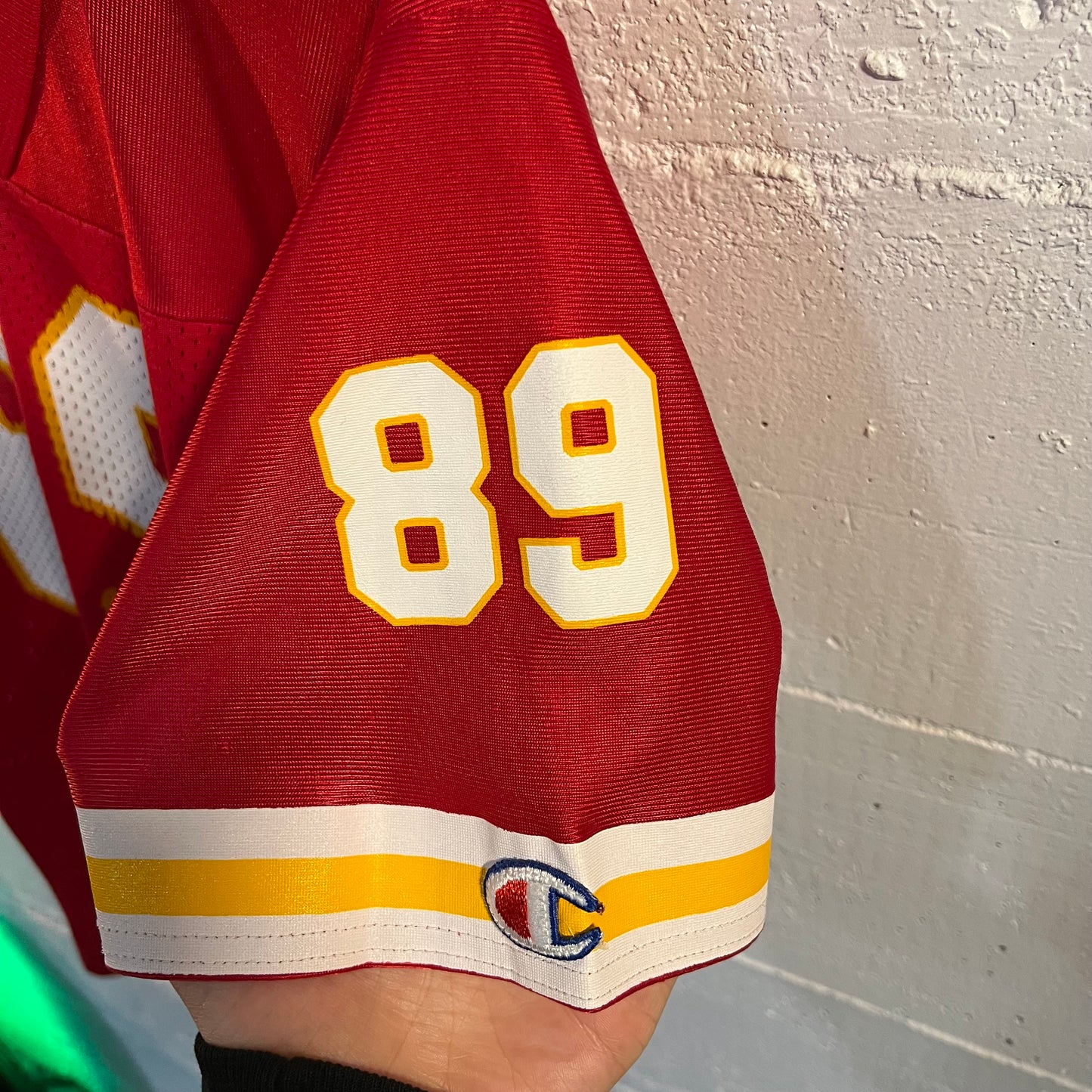 Vintage 90's Kansas City Chiefs Andre "Bad Moon" Rison Youth Football Jersey - Size M (10-12) - Red/Gold/White