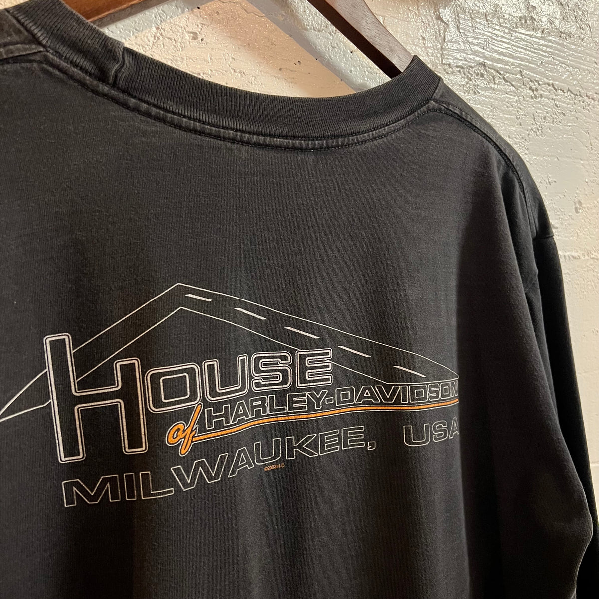 Vintage 2003 Harley Davidson Milwaukee, Wisconsin Graphic Long Sleeve T-Shirt - Size Large - Made In USA - Black/Multi