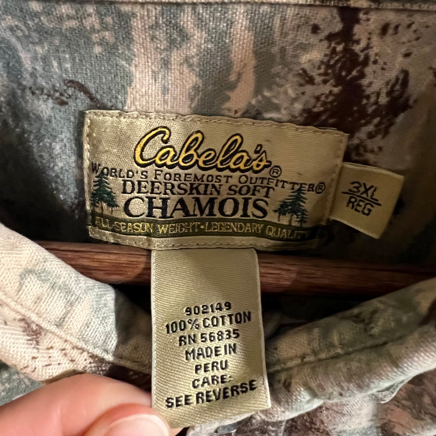 Vintage Y2K Cabela's All Over Deer Print Chamois Cloth Button Down Shirt - Size 3XL - Olive/Beige