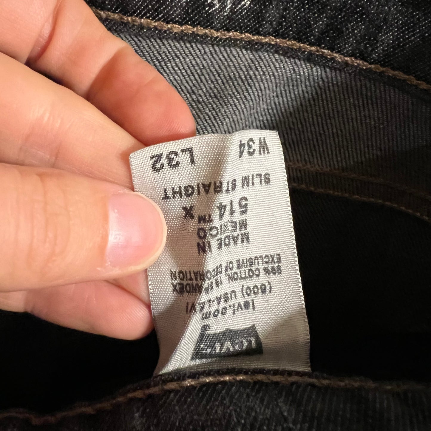 2000's Levi's 514 Slim Straight Dark Wash Denim Jeans - Size 33"/31" - Made In Mexico - Dark Wash Denim