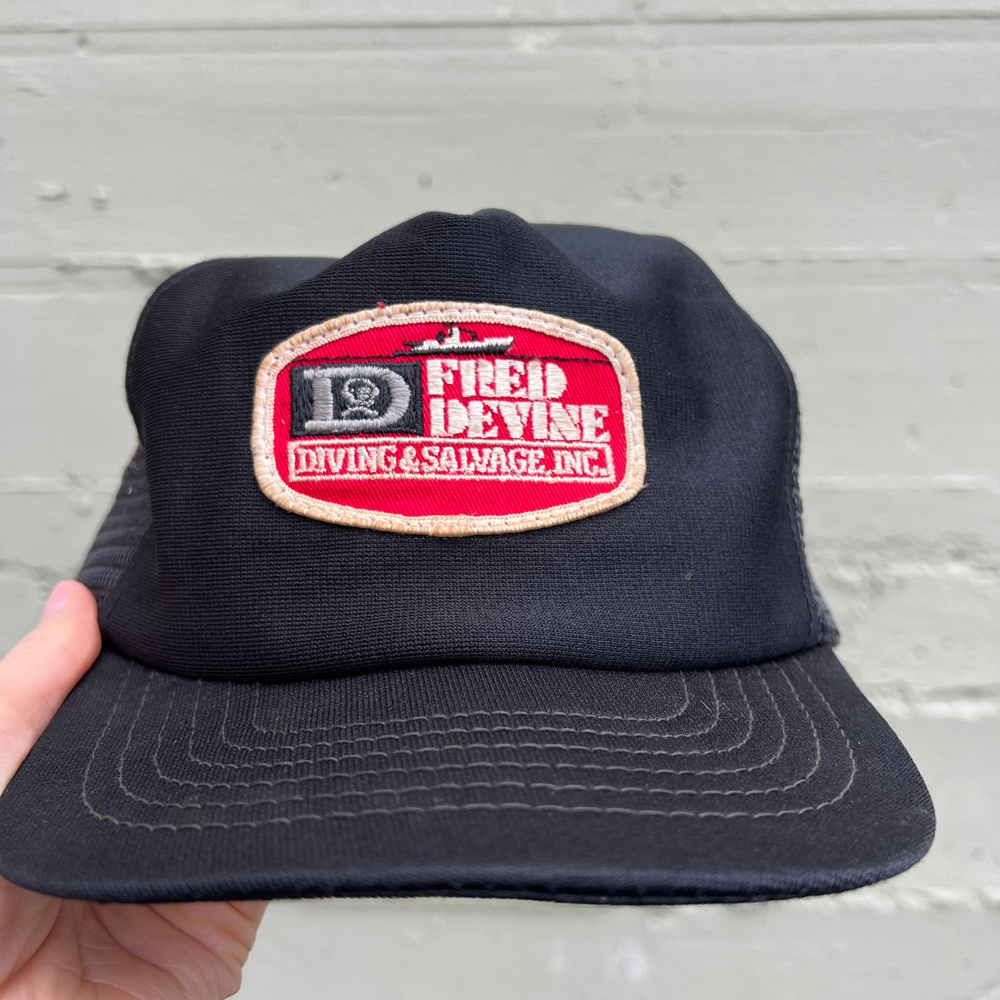 Vintage 1970's Fred Devine Diving & Salvage, Inc Mesh Trucker Hat - O/S - Made In USA - Black/Red