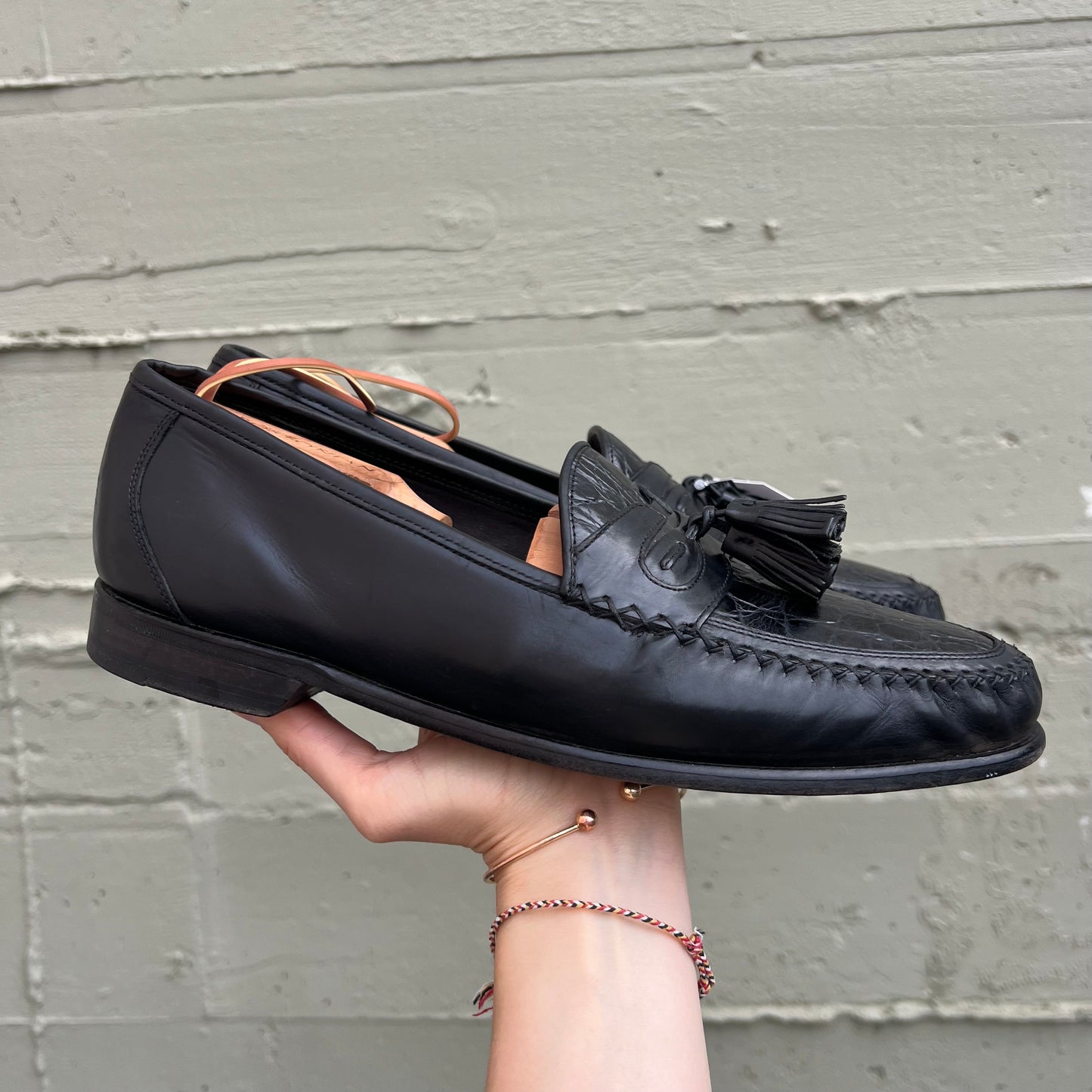 Vintage Johnston & Murphy Croc Embossed Leather Tassel Loafers - Size 10.5M - Black