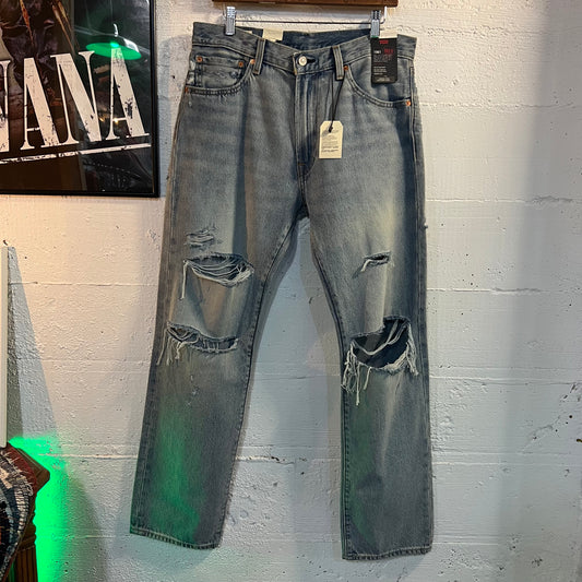 *New* Levi's Premium 551Z Straight Leg Mended Denim Jean - Size 32x32 - Light Blue Stonewashed Denim