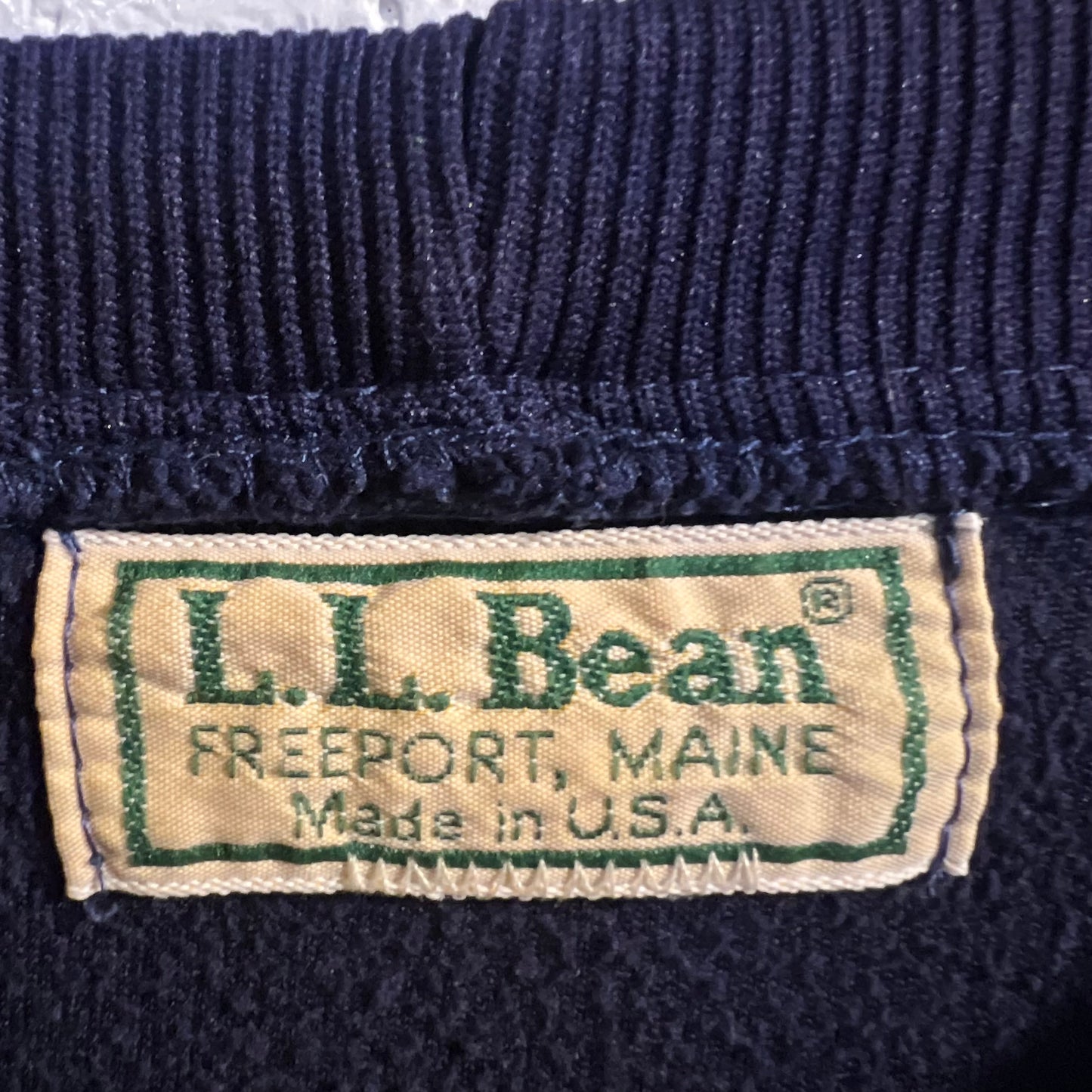 Vintage 90's L.L. Bean Fleece Pullover Crewneck Sweatshirt - Size Large - Made In USA - Navy