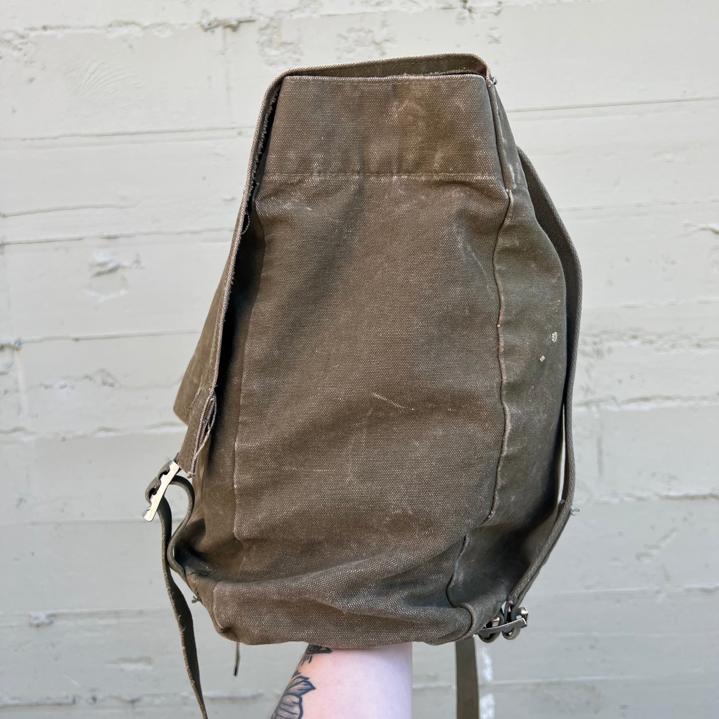 Vintage 1970's U.S. Forest Service Field Pack Rucksack - Olive Drab - NSN# 8465-00-205-3493