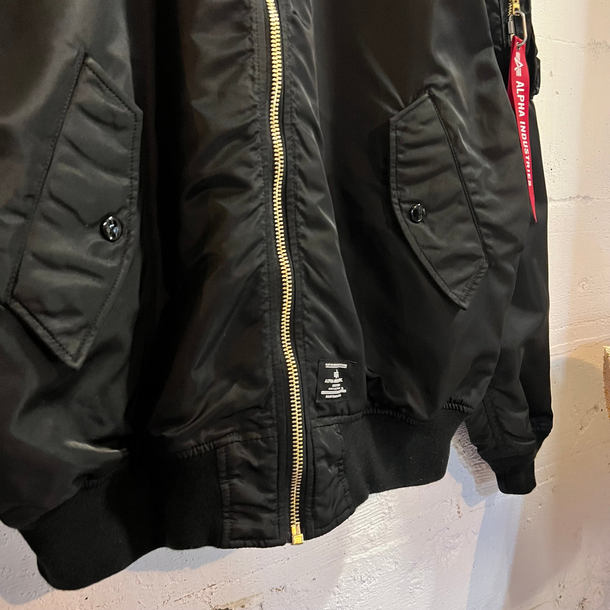 Alpha Industries L-2B MOD GEN II BOMBER JACKET Bomber Flight Jacket - Size Medium - Black/Gray