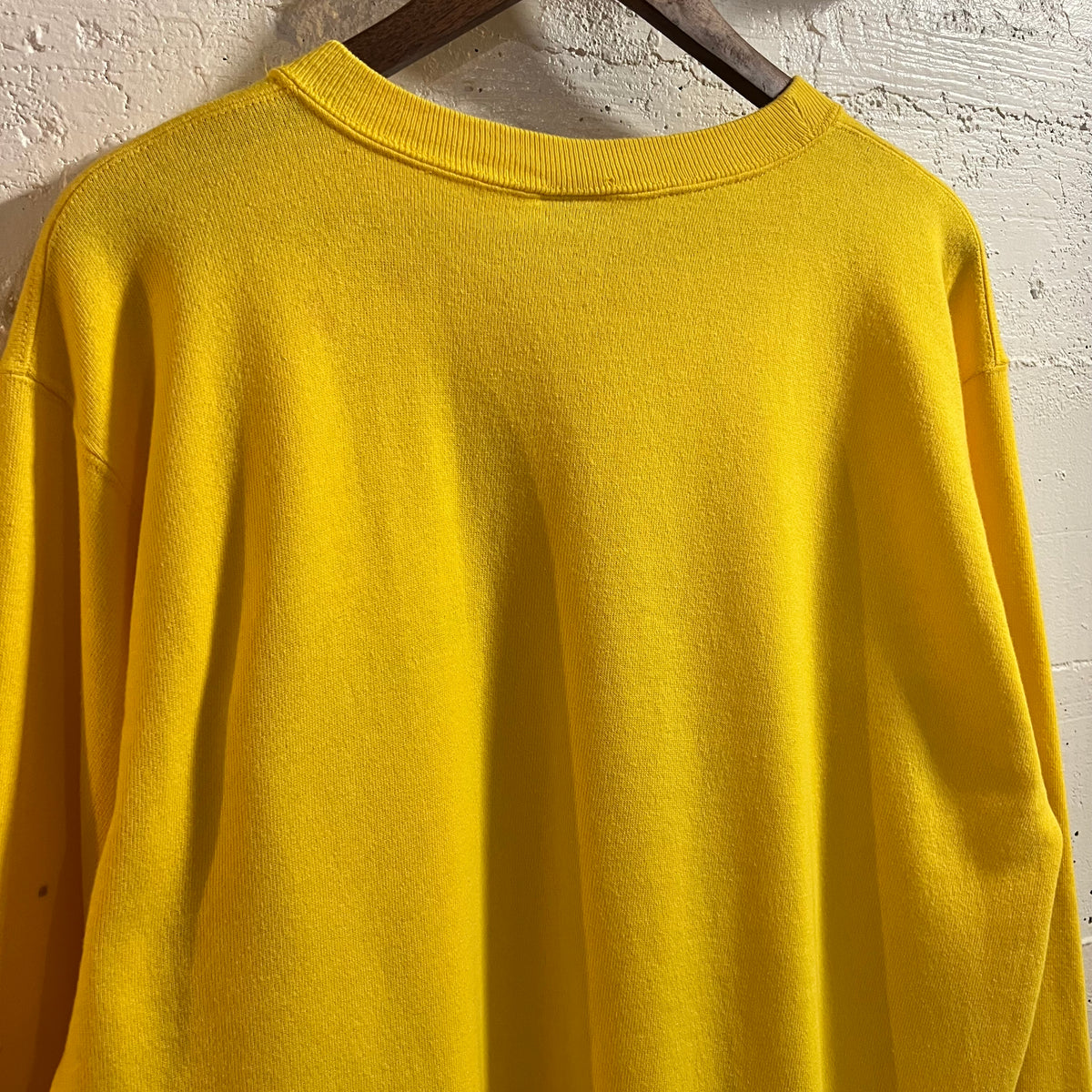 Vintage 80’s Embroidered Champion Crewneck Sweatshirt - Size Large - Made In USA - Yellow