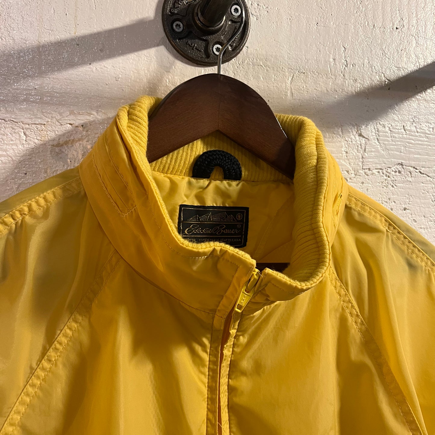 Vintage 1980's Eddie Bauer Pastel Zip Up Windbreaker Jacket - Size Large - Pastel Yellow