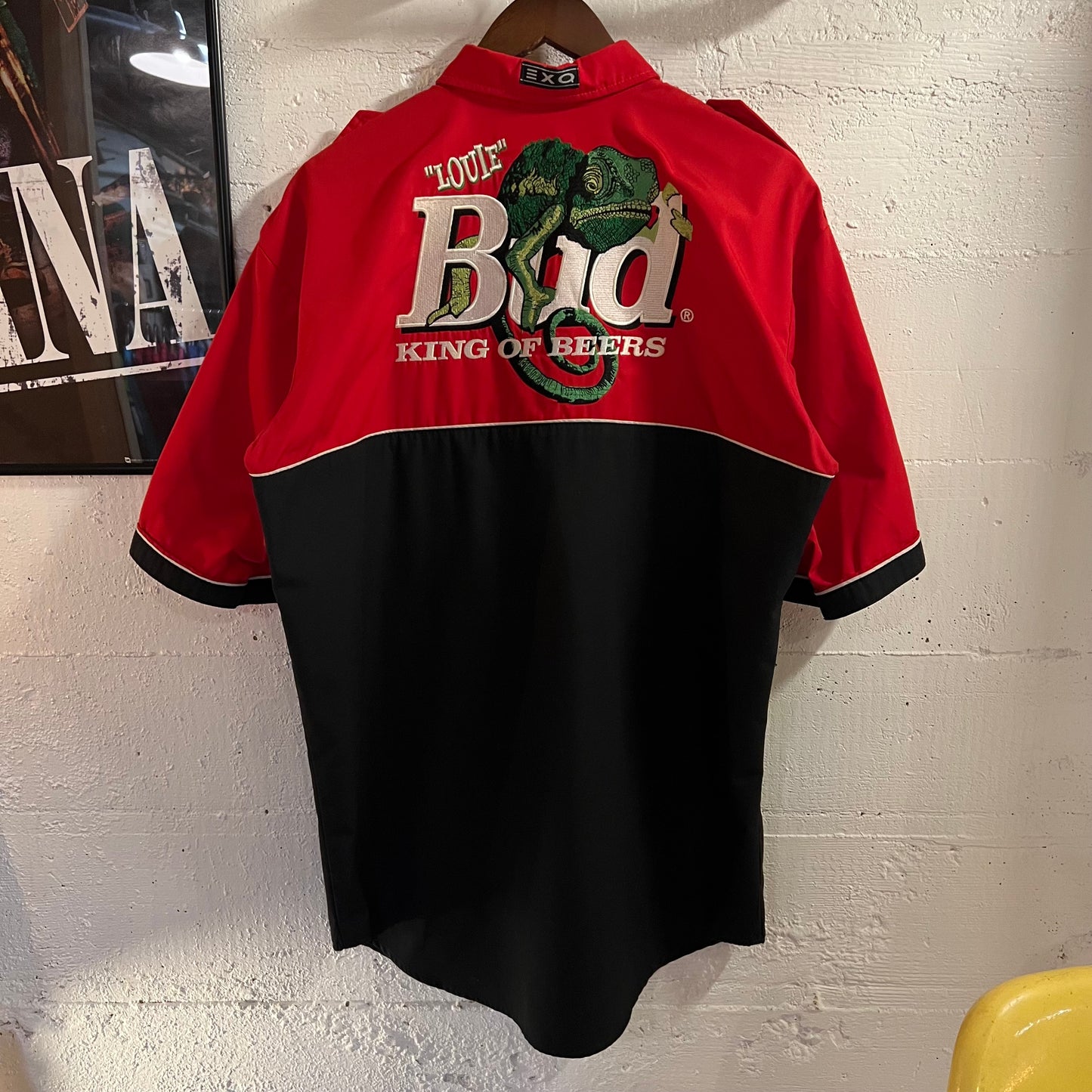 Vintage 90's Budweiser 'King Of Beers-Louie The Chameleon' Nascar Winston Cup Series Embroidered Pit Crew Racing Shirt - Size Large - Made In USA - Red/Multi