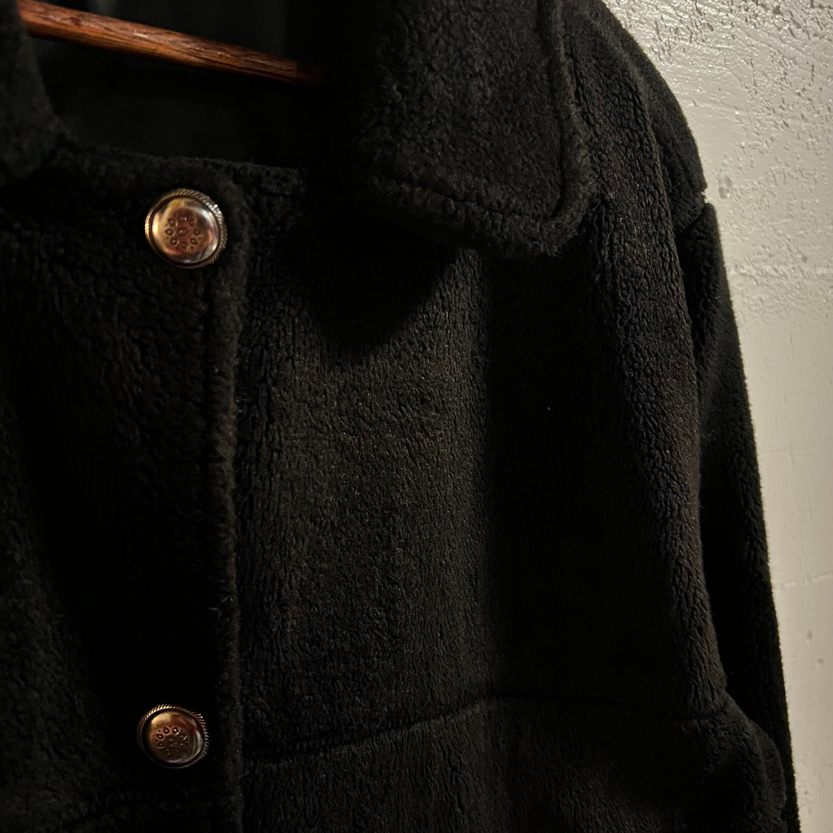 Vintage 90’s Tsunami ‘Snowflake’ Cropped Fleece Button Up Jacket - Size Large - Made In Canada - Black/Blue/Grey/White