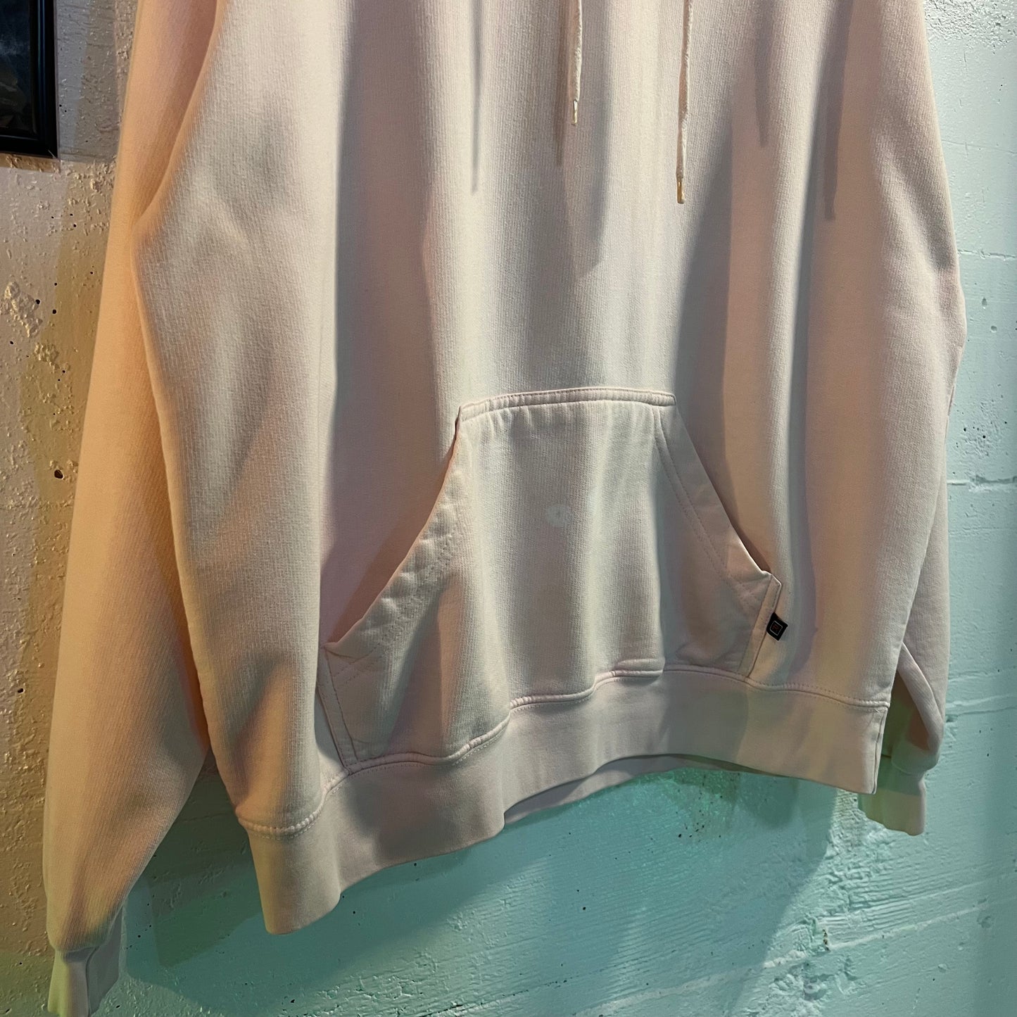 Vintage Faded Distressed Rag Wear Blank Hoodie Sweatshirt - Size Large - Pink