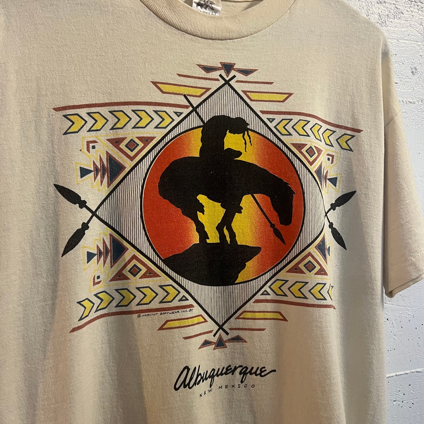 Vintage 80's Habitat 'Albuquerque' Southwestern Single Stitch T-Shirt - Size XL - Cream/Tan