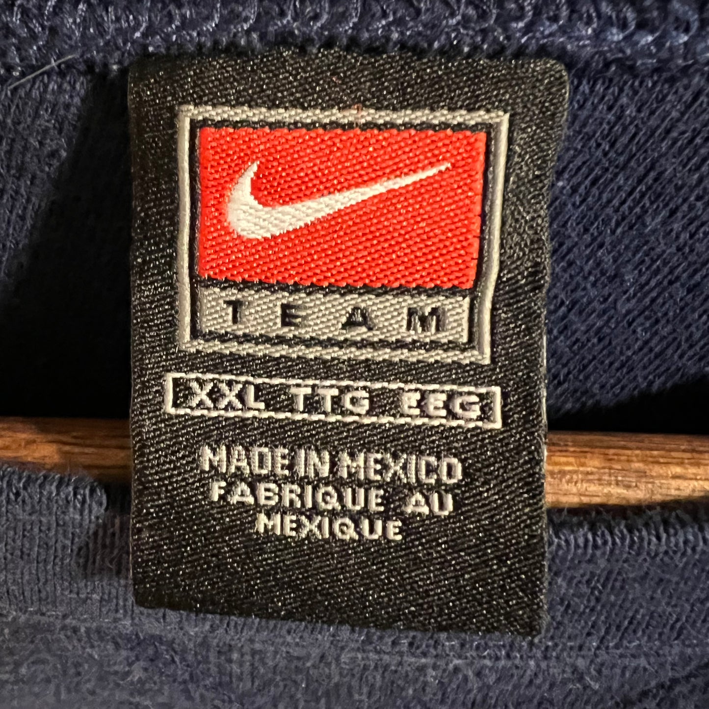 Vintage Faded Nike Carolina Tar Heels ‘UNC’ Crewneck Sweatshirt - Size XXL - Navy/Baby Blue