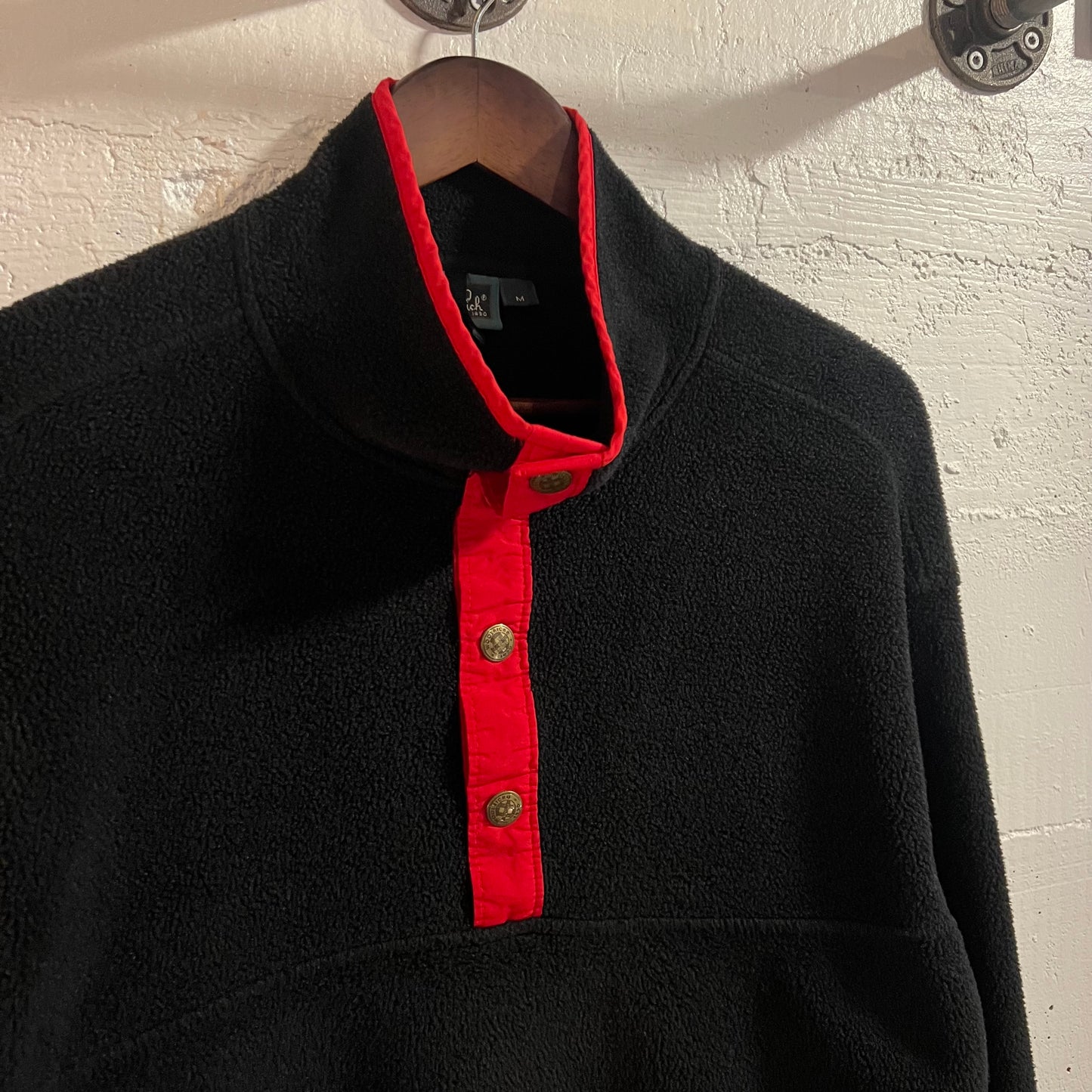 Vintage 80’s Woolrich Quarter Buttoned Fleece Pullover Jacket - Size Medium - Made In USA - Black/Red