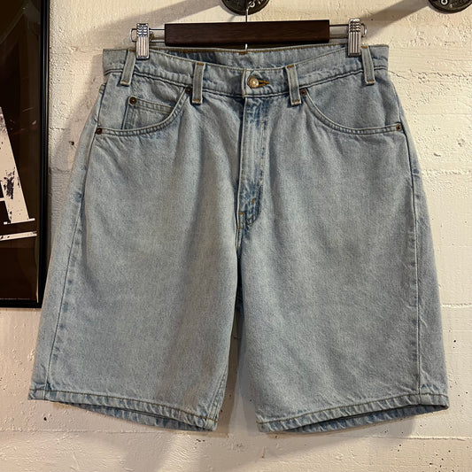 Vintage 90’s Levi’s 550 Orange Tab Relaxed Fit Denim Shorts - Size 33 - Light Wash