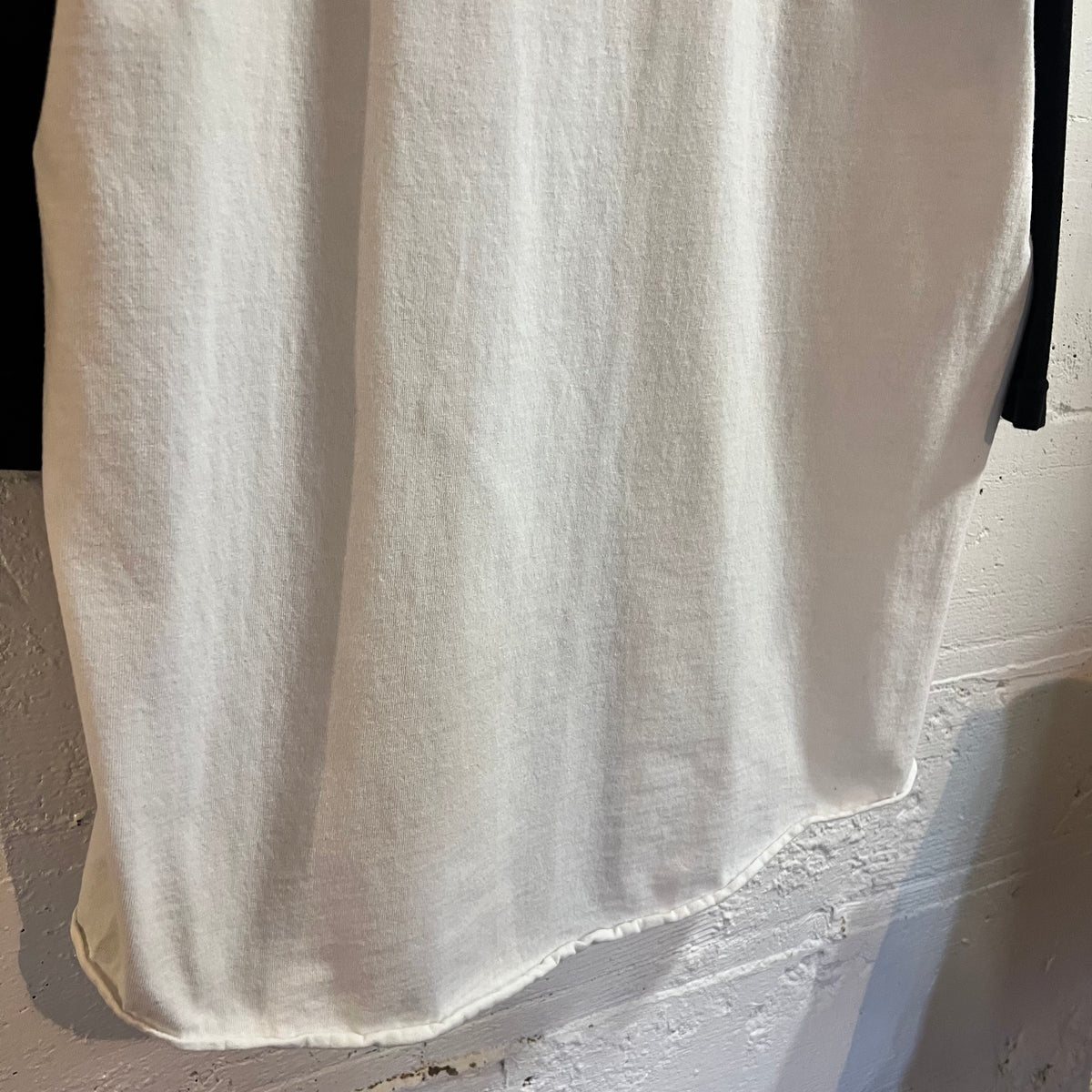 Vintage Y2K Josie Cotton "Invasion Of The B-Girls” Raglan Sleeve Baseball T-Shirt - Size Large - Black/White