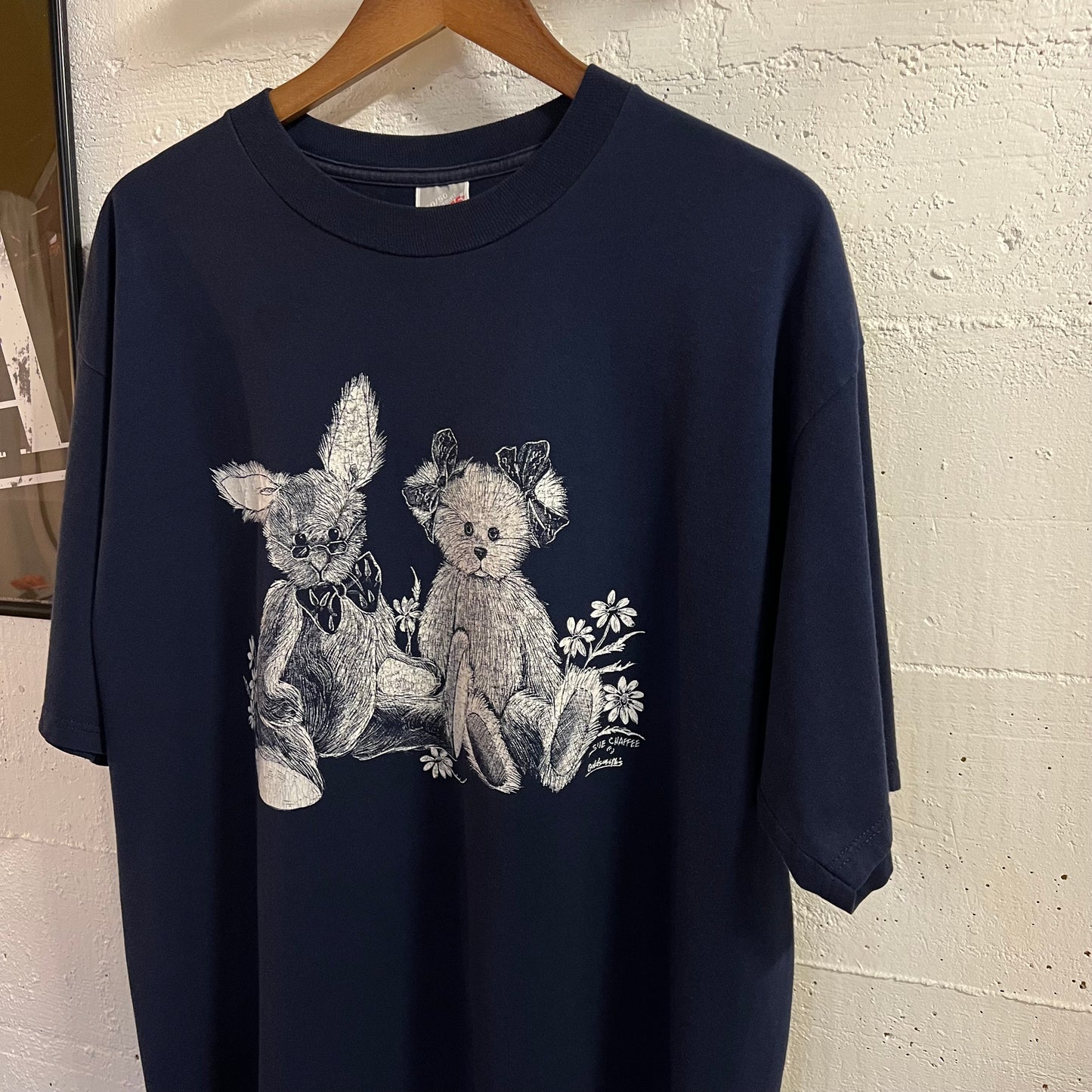 Vintage 90’s Jerzees Bunny & Bear Friends Graphic T-Shirt - Size XL - Made In USA - Navy/White