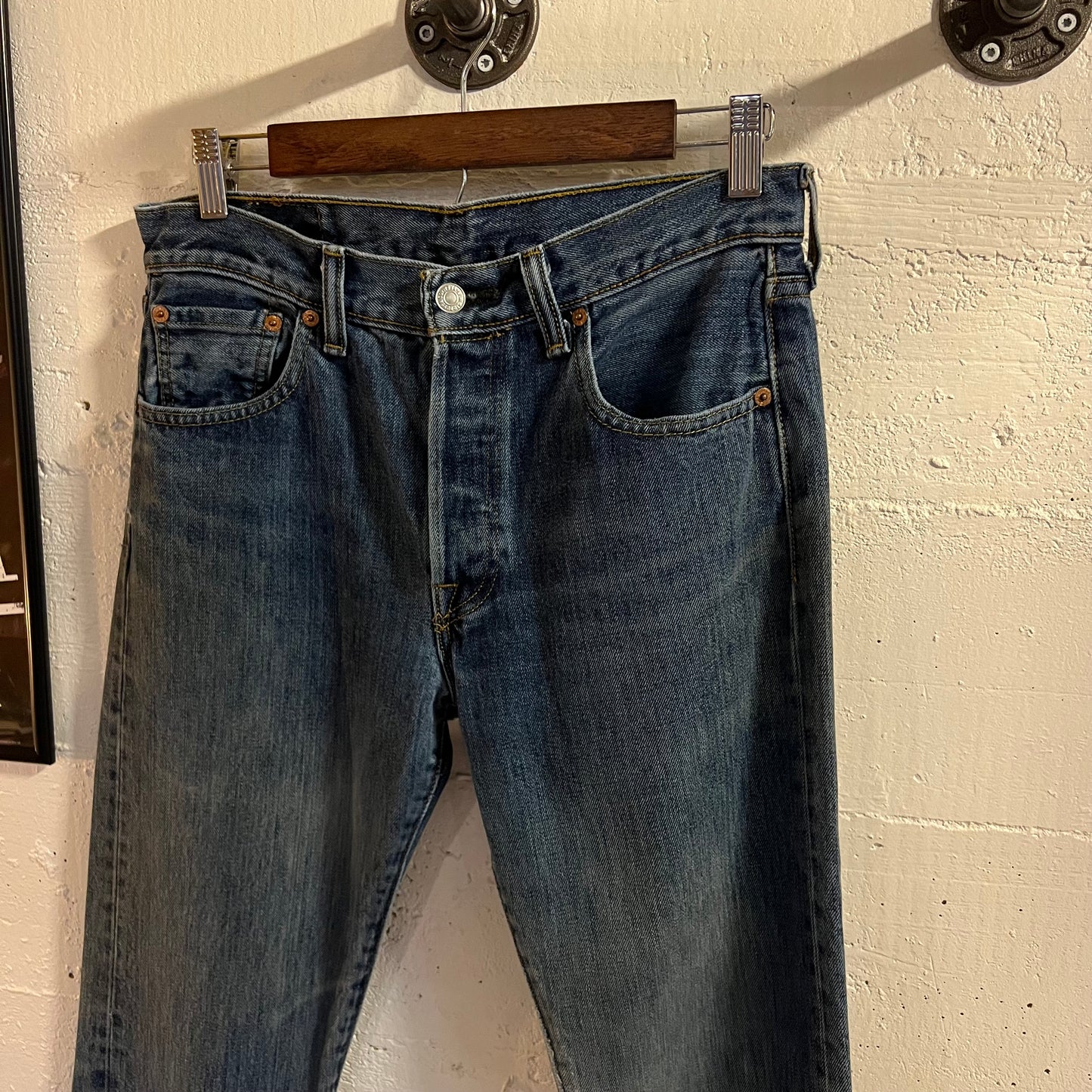 2000's Levi's 501 Button Fly Denim Jeans - Size 30/31 - Medium Dark Wash