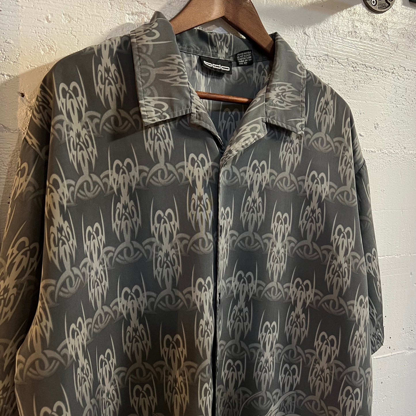 Vintage Y2K ODO Tribal Dragon All Over Print Camp Shirt - Size XL - Gray/Blue/Black