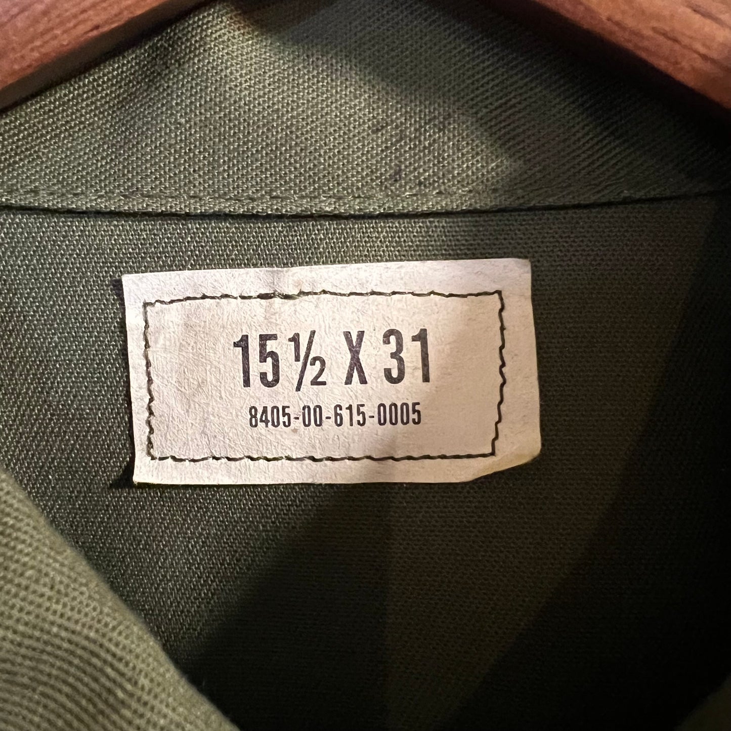 Vintage 1984 US Military Issue OG 507 Utility Shirt - Size Medium (15.5 x 31) - Made In USA - DLA-84-C-0549