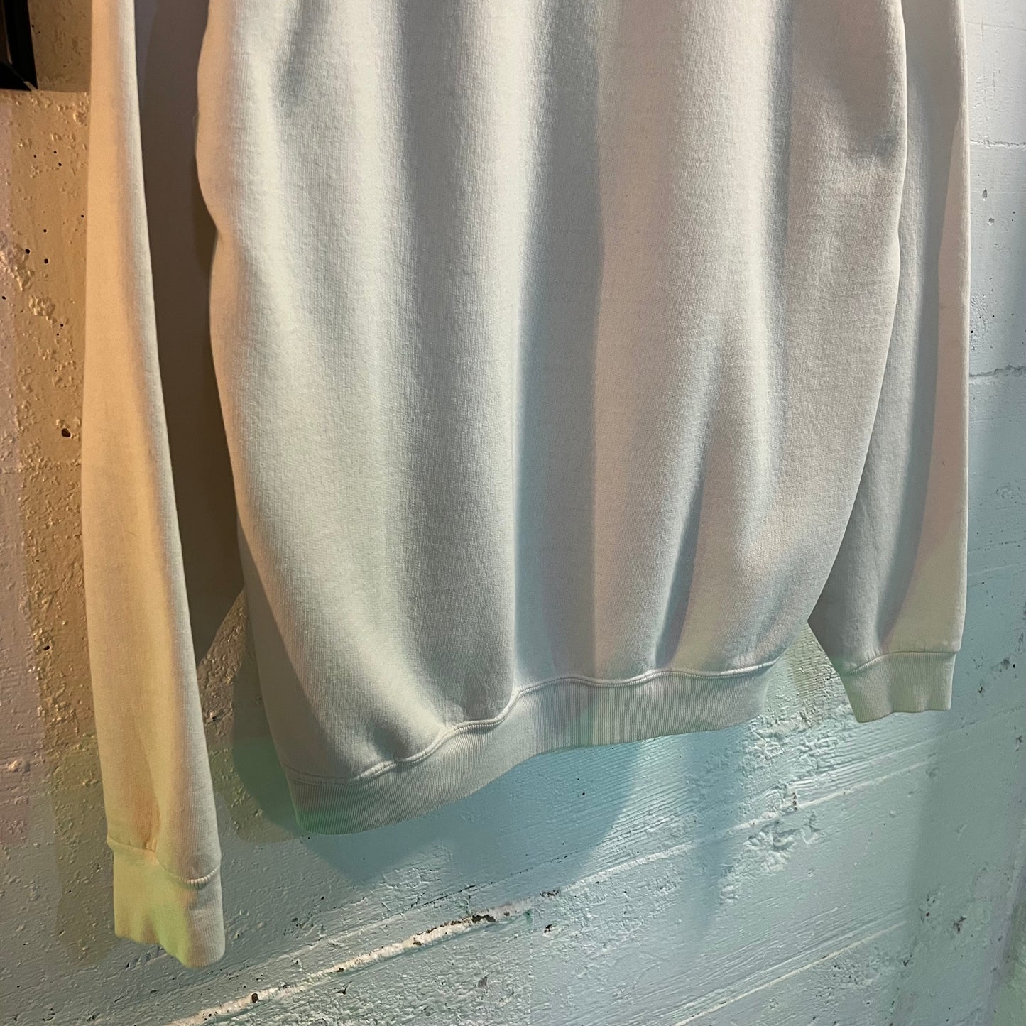 Vintage 2000's Wright State Collegiate Arch Logo Hoodie - Size Large - White/Green/Yellow - Distressed