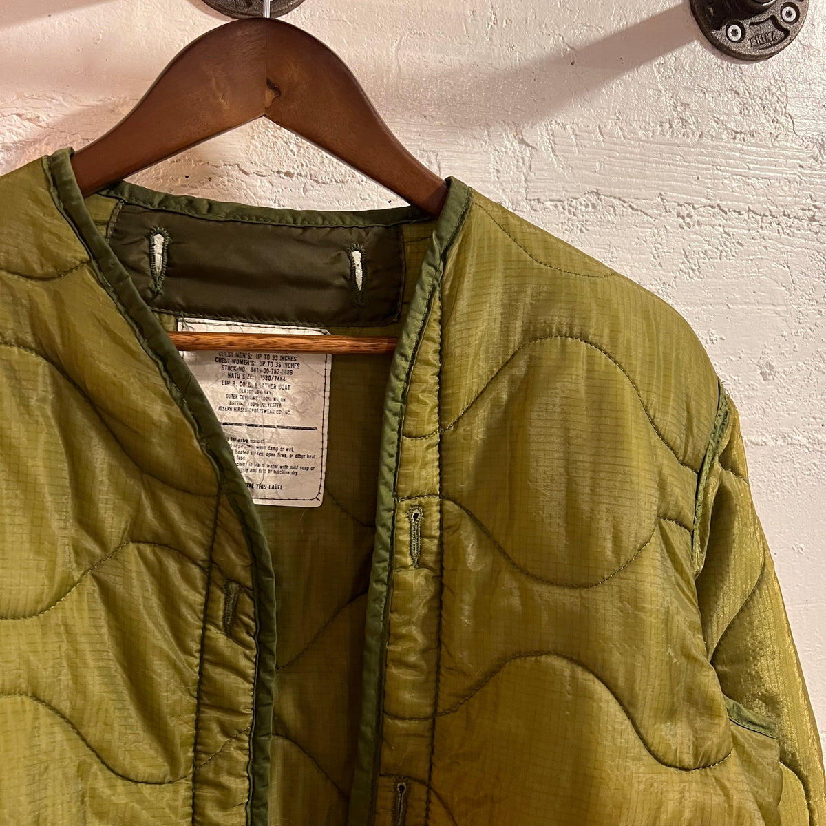 Vintage 80's U.S. Military Issue Cold Weather M-65 Coat Liner - Size XS - Made In USA - Olive Drab