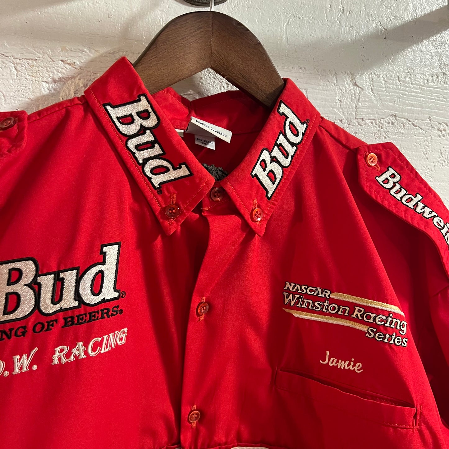 Vintage 90's Budweiser 'King Of Beers-Louie The Chameleon' Nascar Winston Cup Series Embroidered Pit Crew Racing Shirt - Size Large - Made In USA - Red/Multi