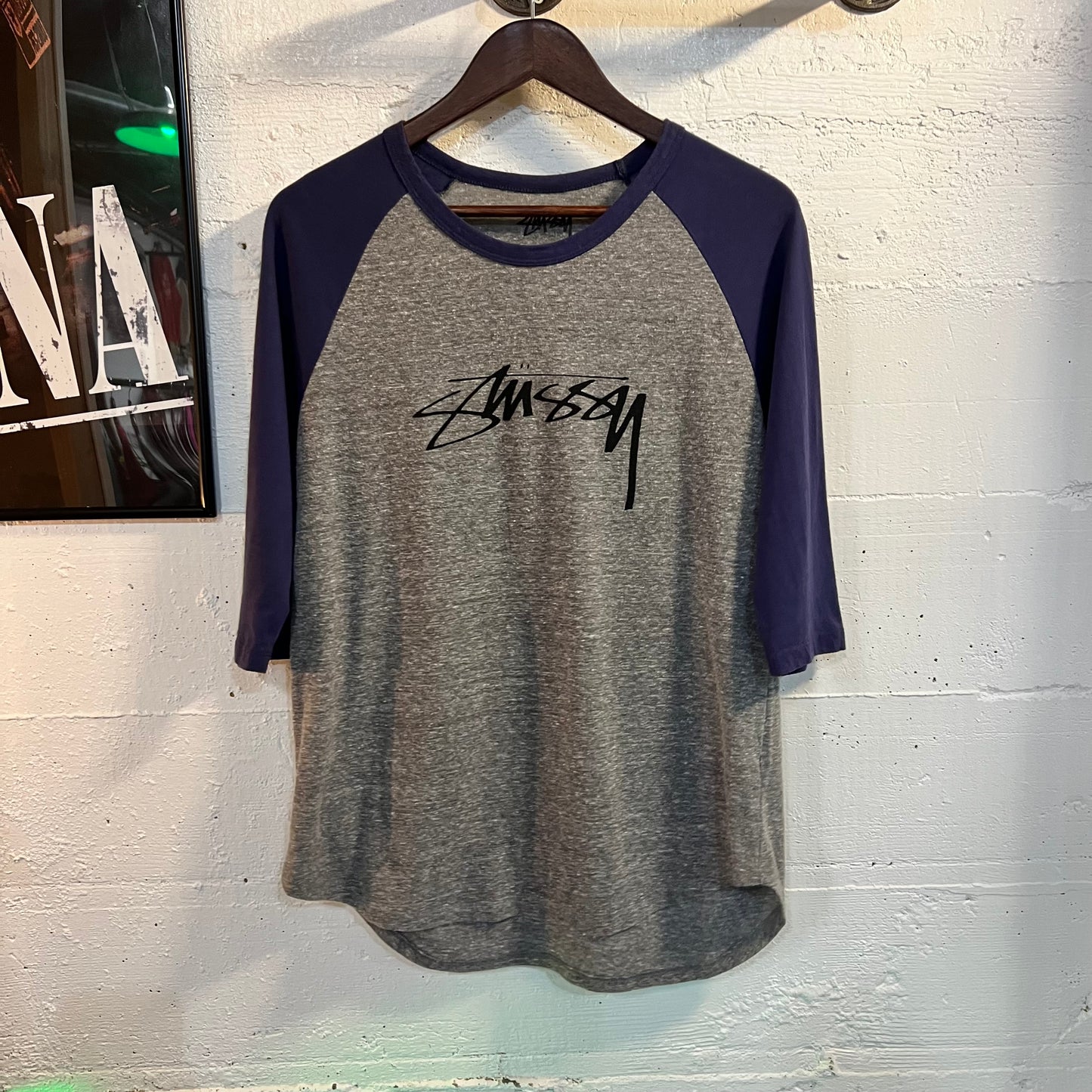 Stüssy Raglan 3/4 Sleeve Spell-out Baseball Tee - Size Large - Gray/Navy