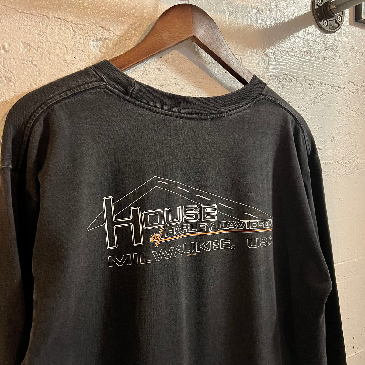 Vintage 2003 Harley Davidson Milwaukee, Wisconsin Graphic Long Sleeve T-Shirt - Size Large - Made In USA - Black/Multi
