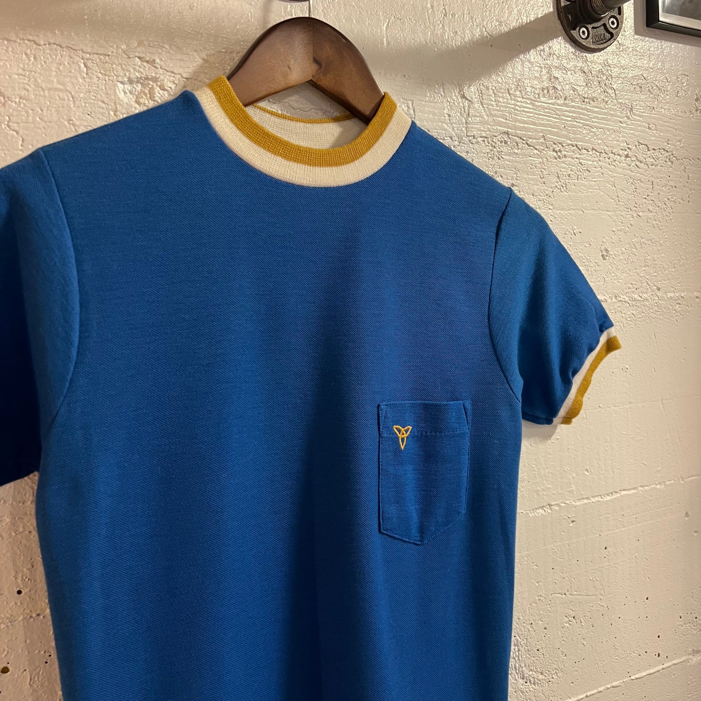 True Vintage 1960’s Penney’s Towncraft Trinity Knot Knitted Ringer Pocket Baby T-Shirt - Size XS (14) - Made In USA - Blue/White/Mustard