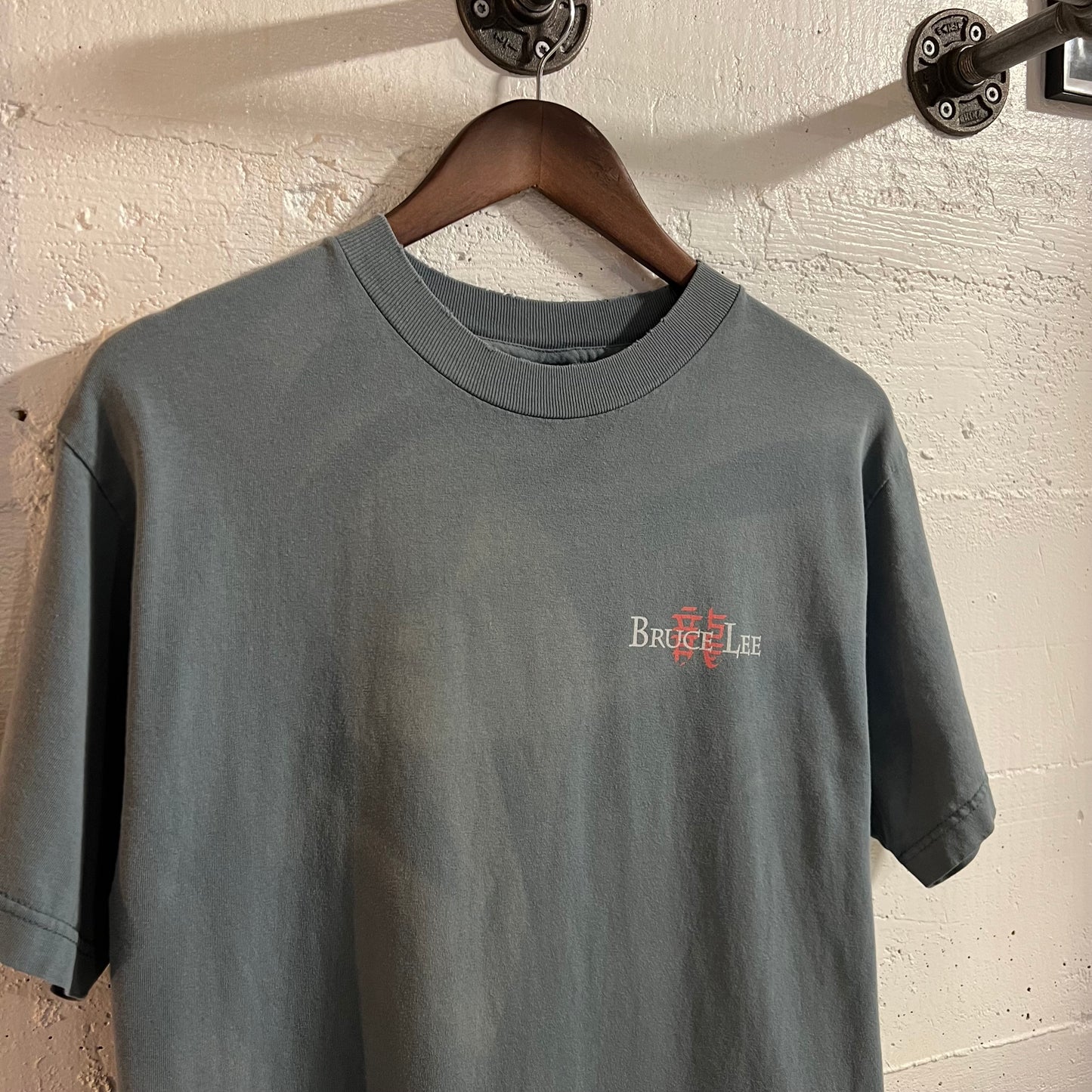 Vintage 90’s Distressed/Faded Bruce Lee The Dragon Graphic T-Shirt - Size Medium - Made In USA - Faded Black/Blueish Green
