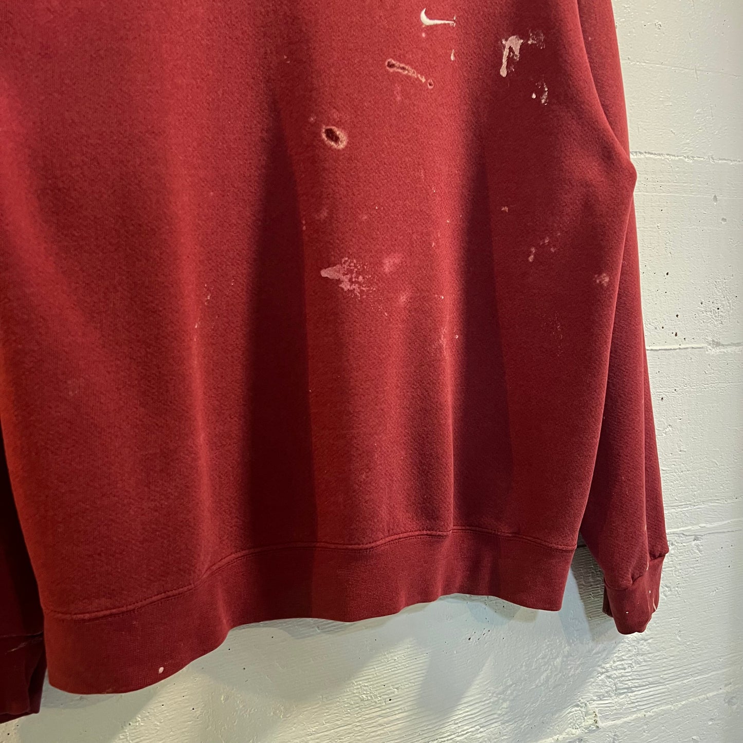 Vintage 2000's Nike Distressed Mini Swoosh Crewneck Sweatshirt - Size Medium - Maroon