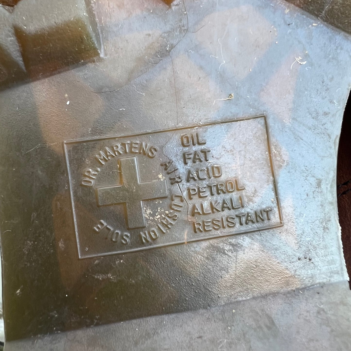 *Pre-Loved* Y2K Dr. Martens Air-Wair 8312 Brown Leather Low Lace Up Oxford Shoes - Size 6M/7W - Brown