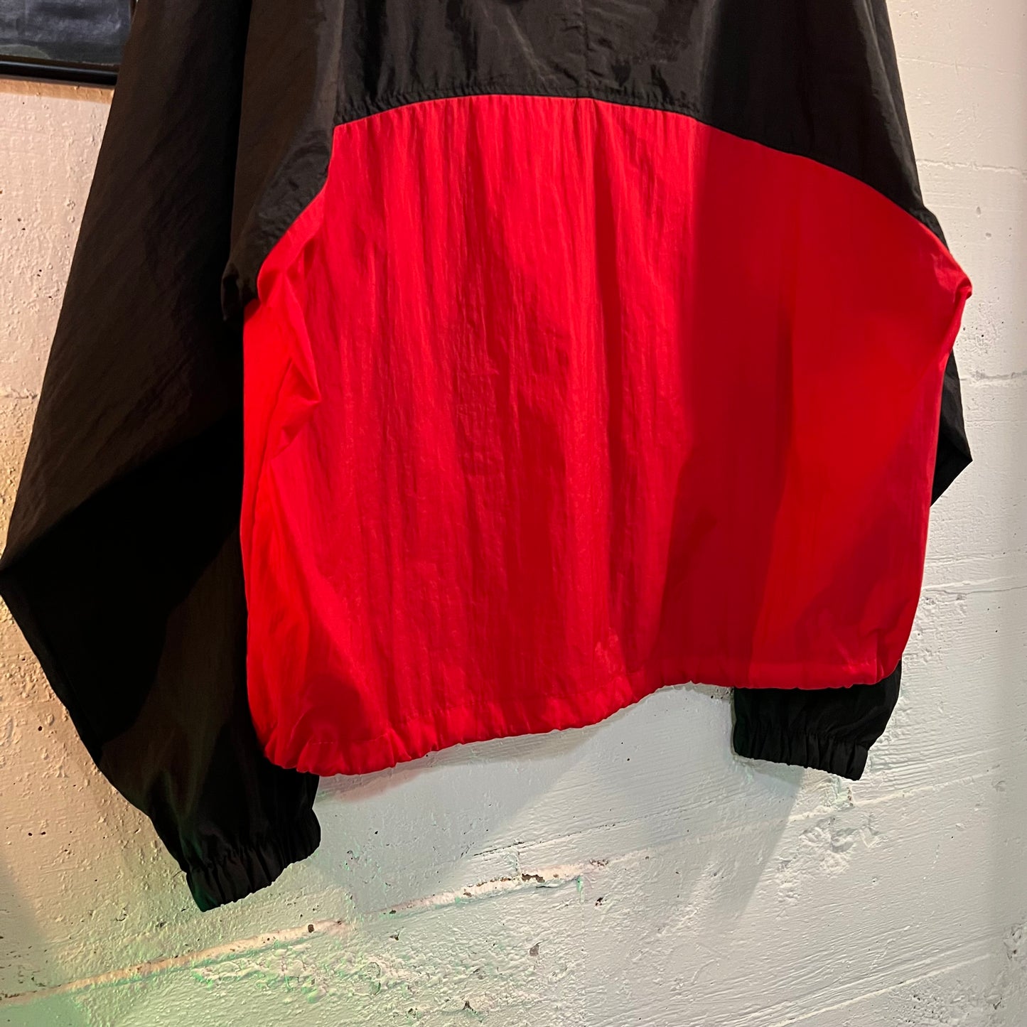 Vintage 90's Marlboro Adventure Team Windbreaker - Size Large - Red/Black/Yellow