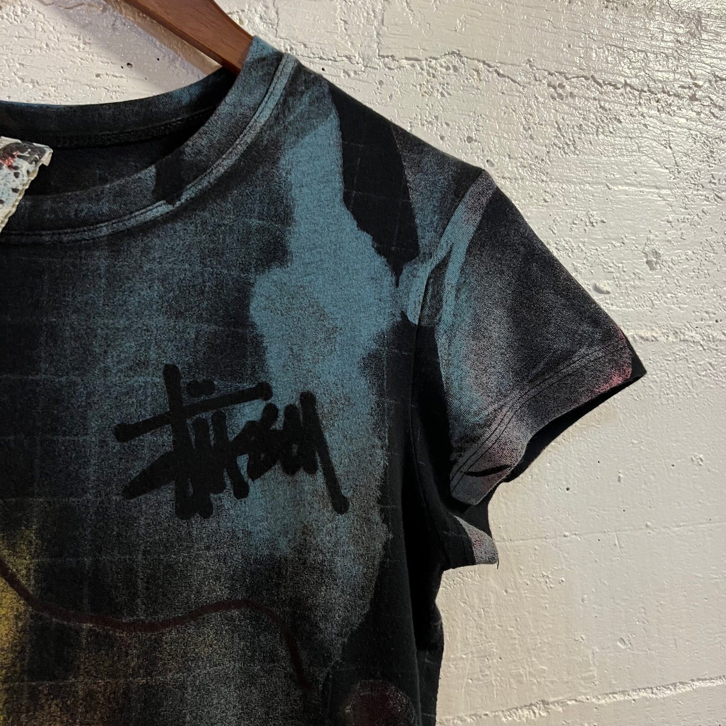 Vintage Y2K Stüssy Womens All Over Print Spray Paint Baby Tee - Size Medium - Made In USA - Black/Multi