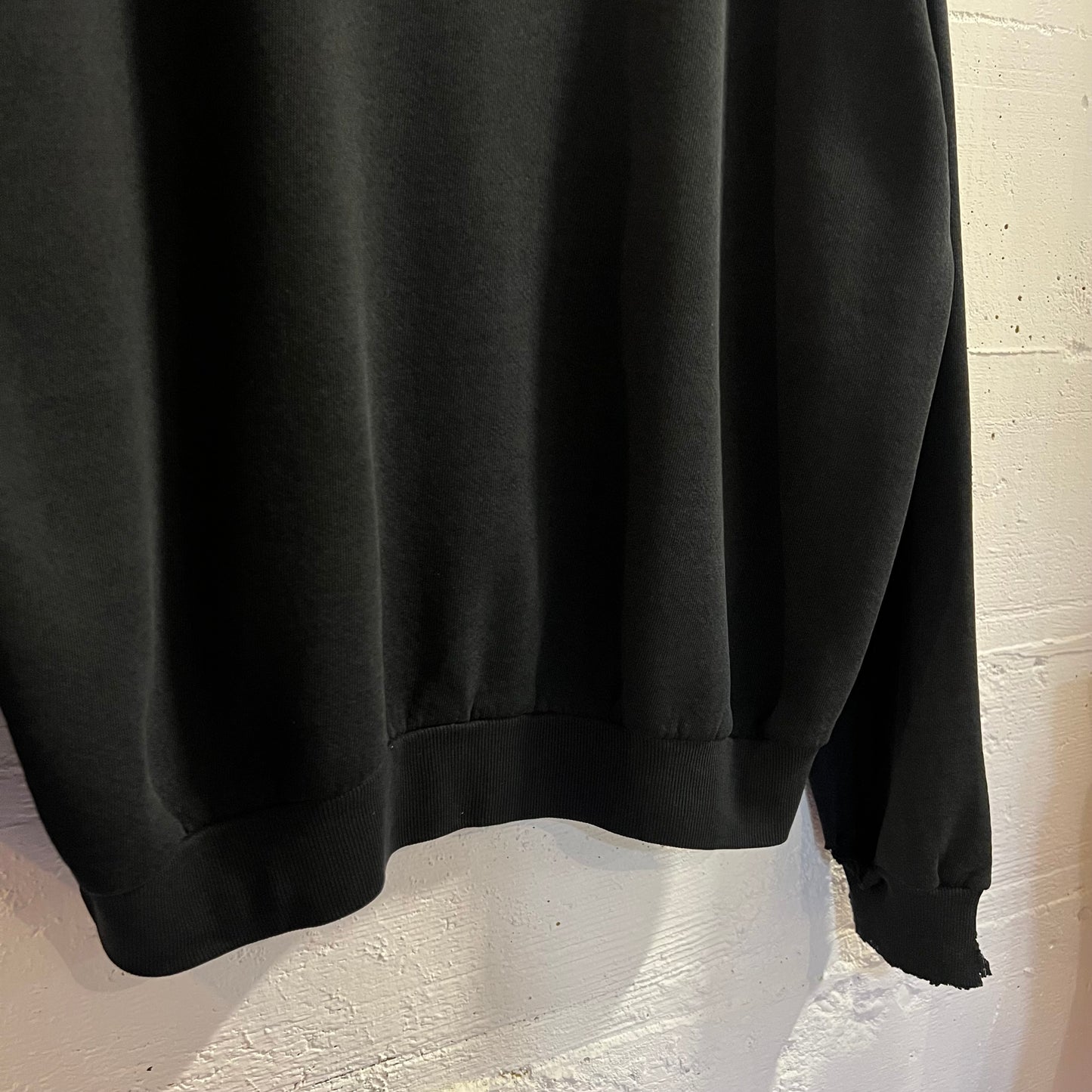 Vintage 90's Distressed Holy Cross Collegiate Crewneck Sweatshirt - Size XL - Made In USA - Black